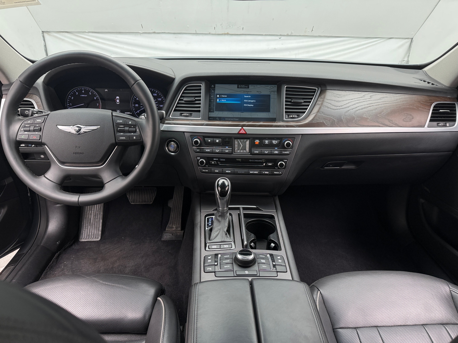 Thumbnail: 2017 Genesis G80 - 2