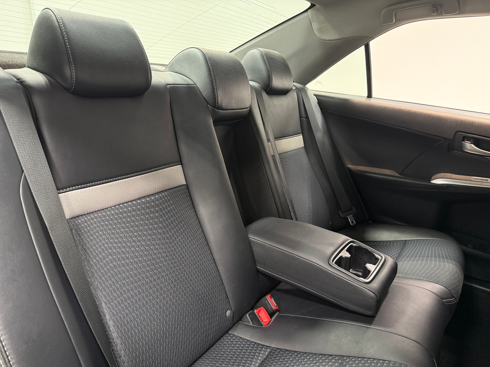 Thumbnail: 2014 Toyota Camry - 6