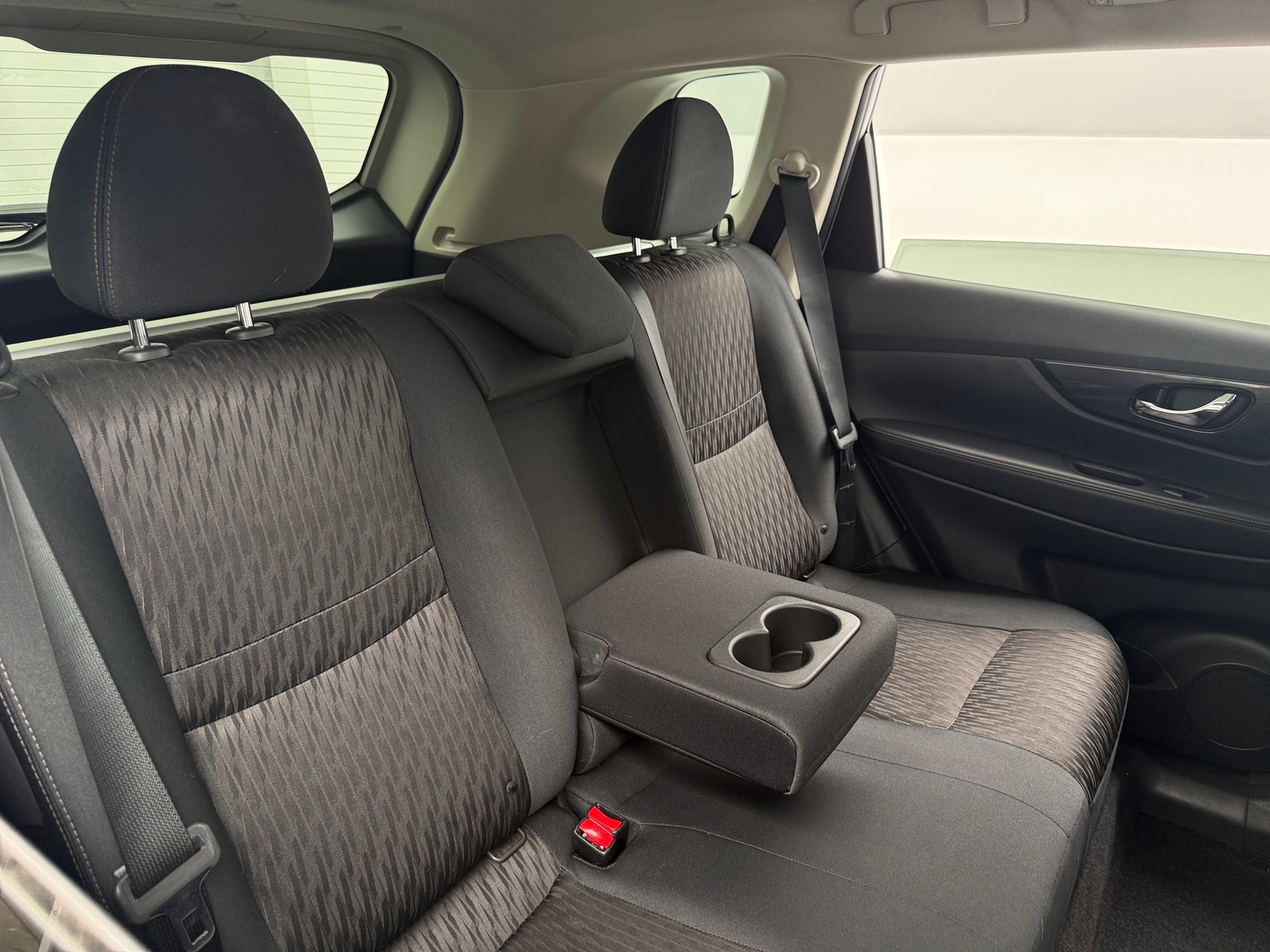 Thumbnail: 2019 Nissan Rogue - 6