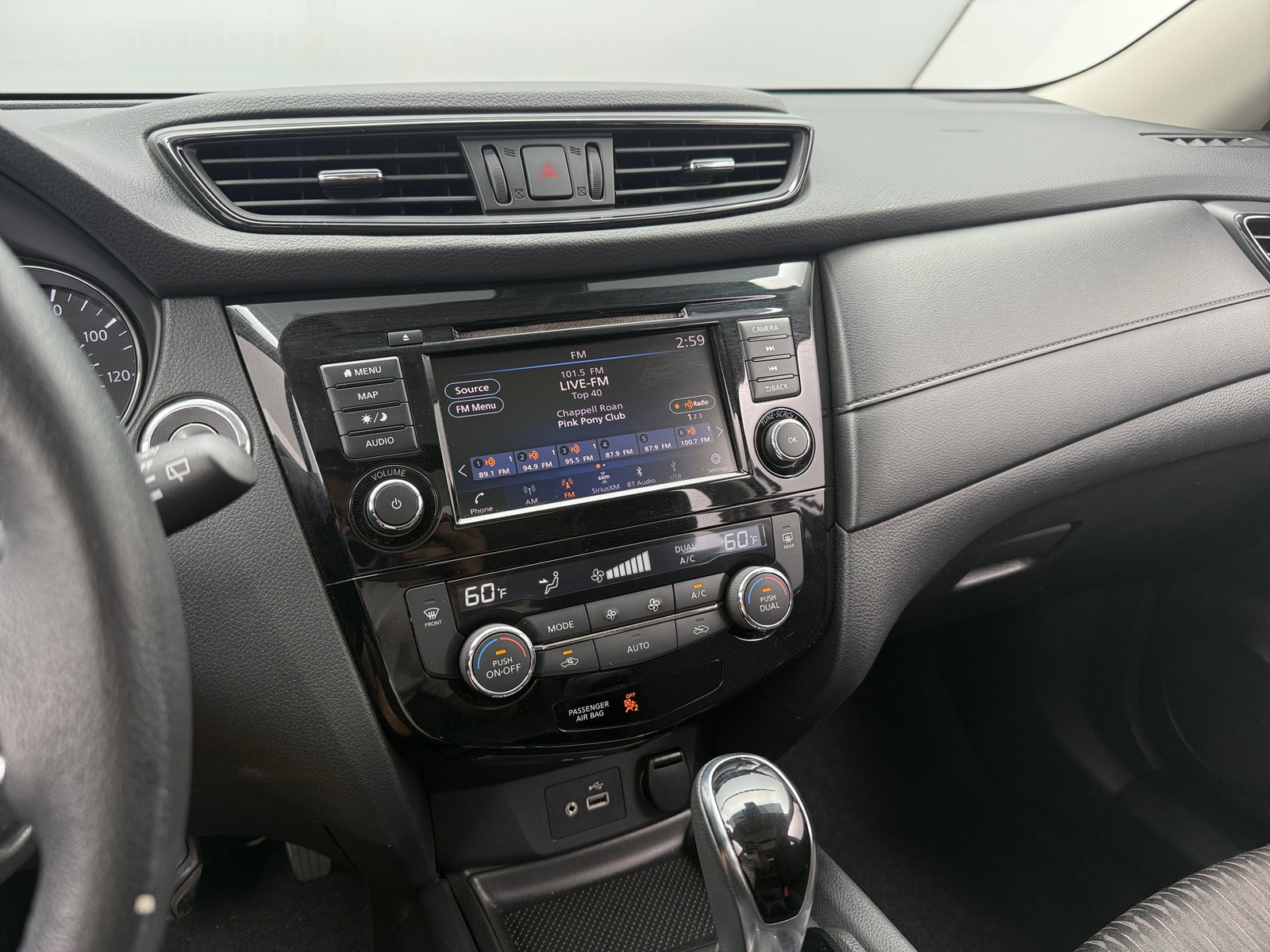 Thumbnail: 2019 Nissan Rogue - 4