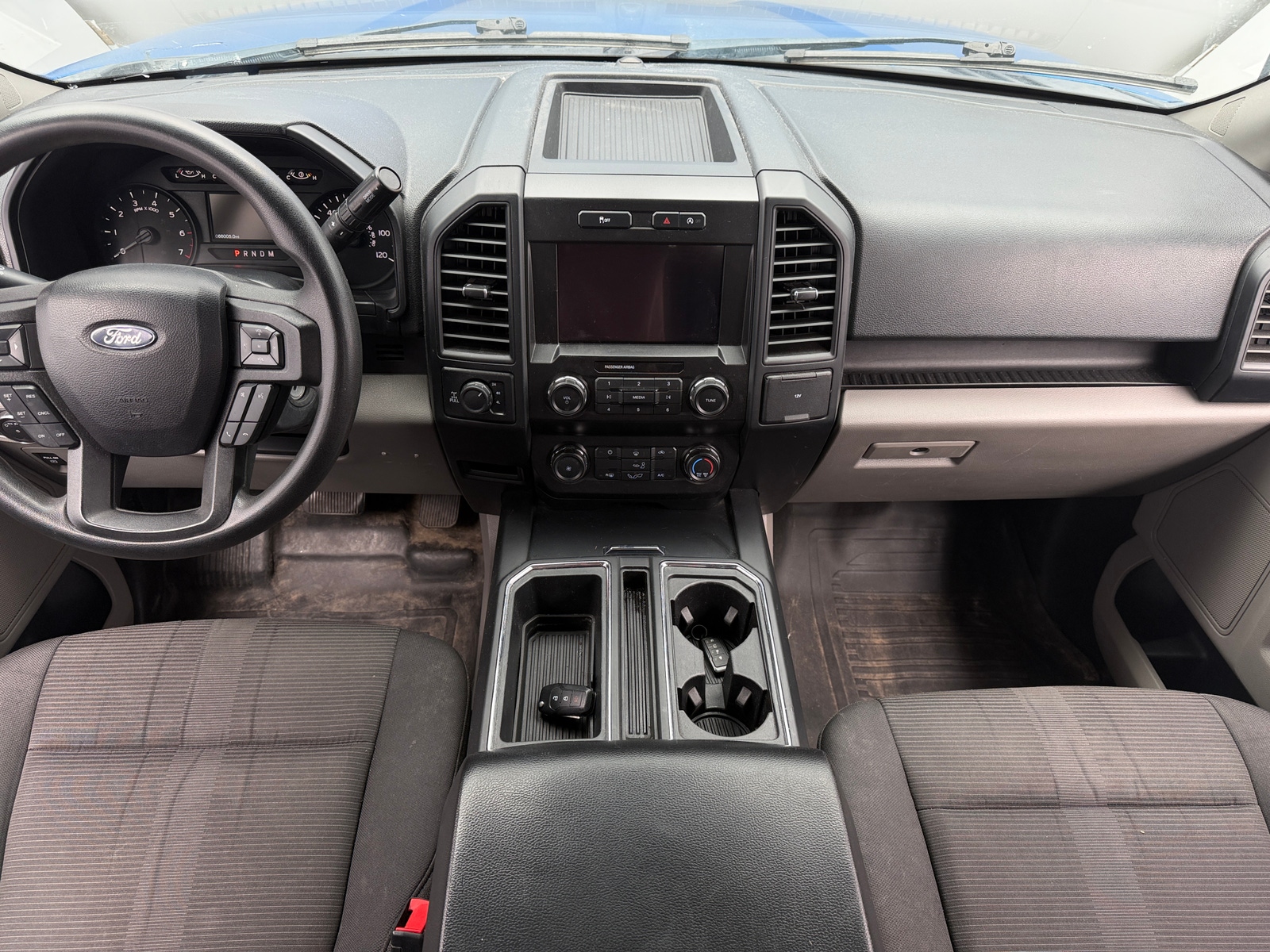 Thumbnail: 2019 Ford Econoline - 3