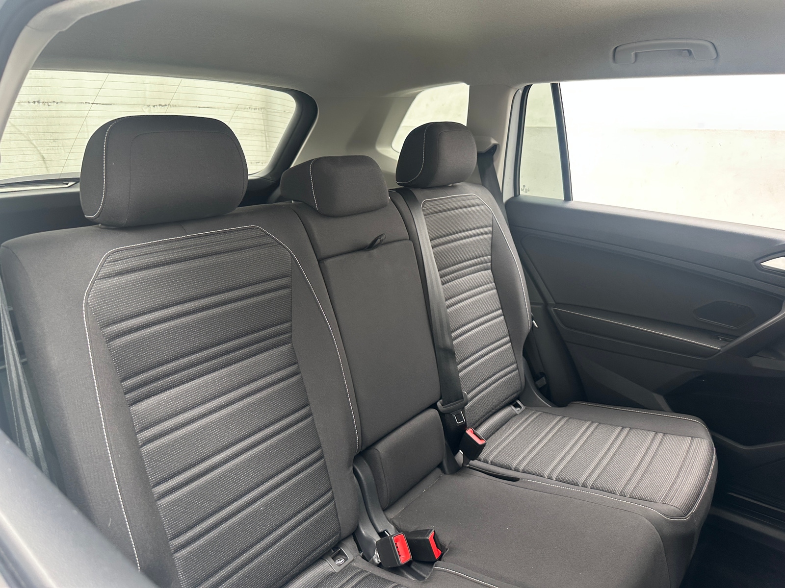Thumbnail: 2024 Volkswagen Tiguan - 6