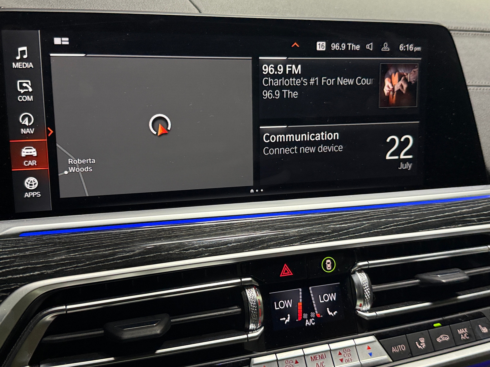 Thumbnail: 2022 BMW X7 - 3