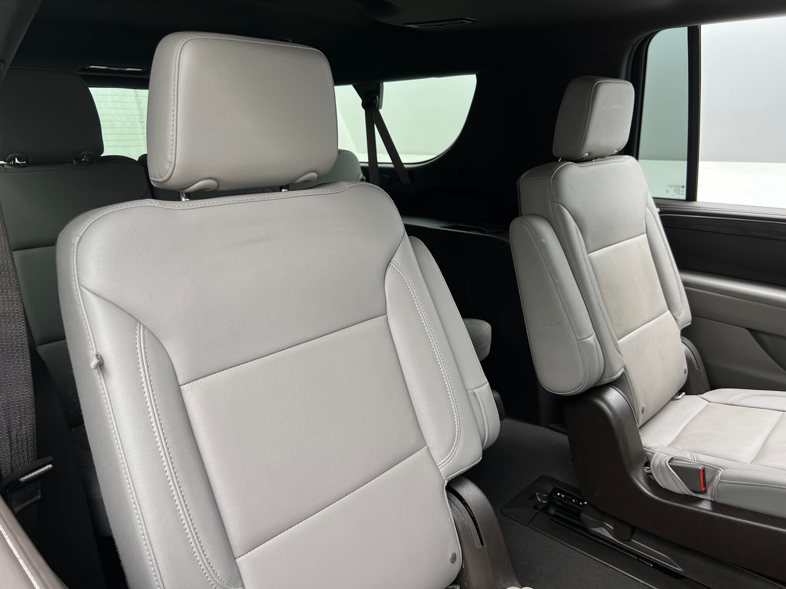 Thumbnail: 2021 Chevrolet Suburban - 6
