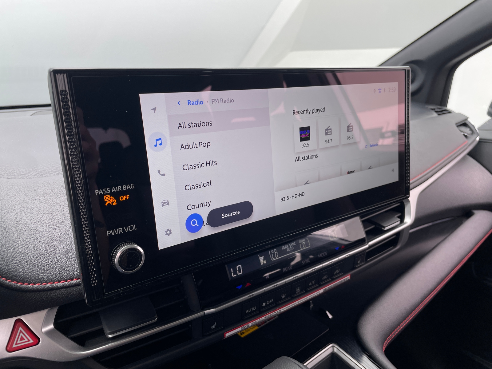 Thumbnail: 2026 Toyota Sienna - 3