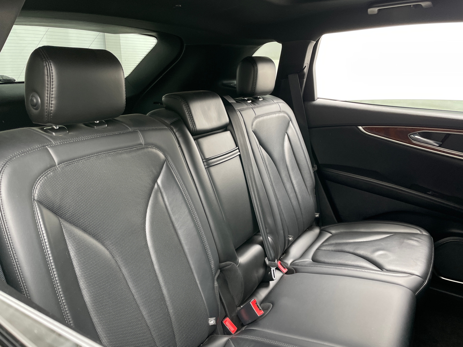 Thumbnail: 2019 Lincoln Nautilus - 5