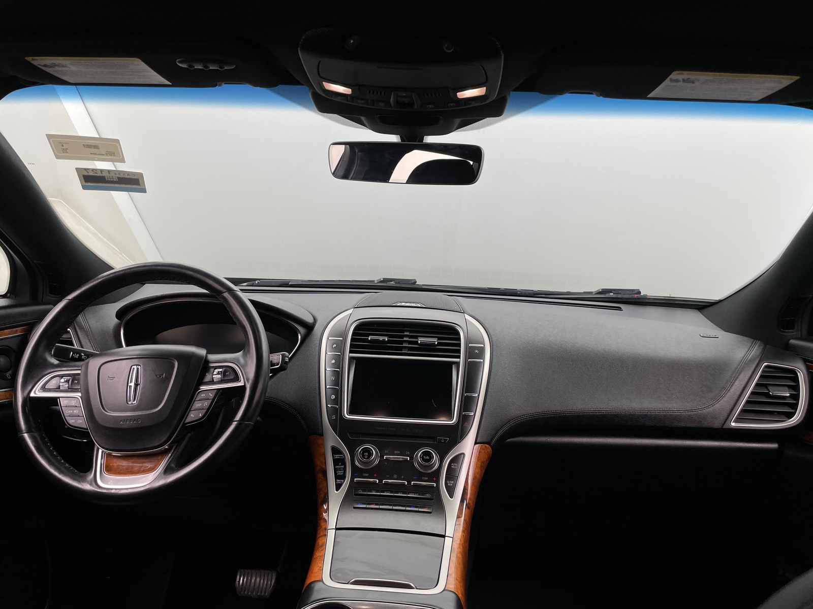 Thumbnail: 2019 Lincoln Nautilus - 2