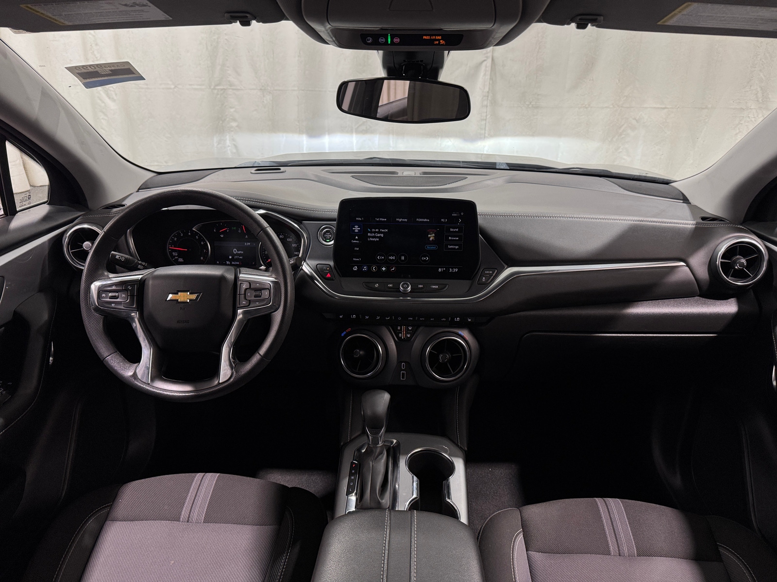 Thumbnail: 2025 Chevrolet Blazer - 3