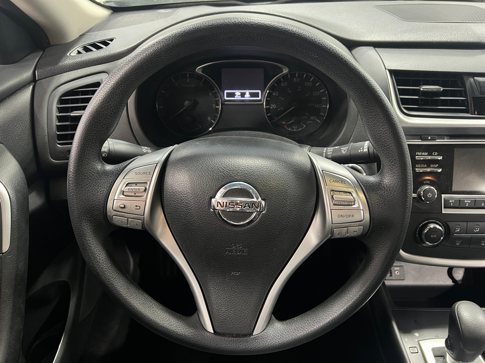 Thumbnail: 2016 Nissan Altima - 5