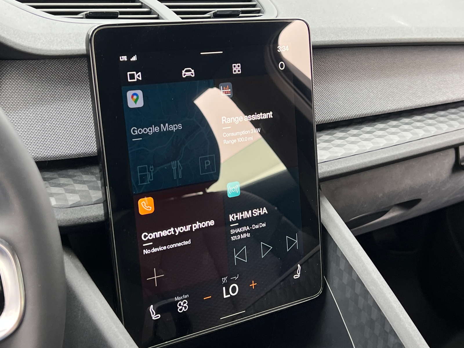 Thumbnail: 2022 Polestar 2 - 4