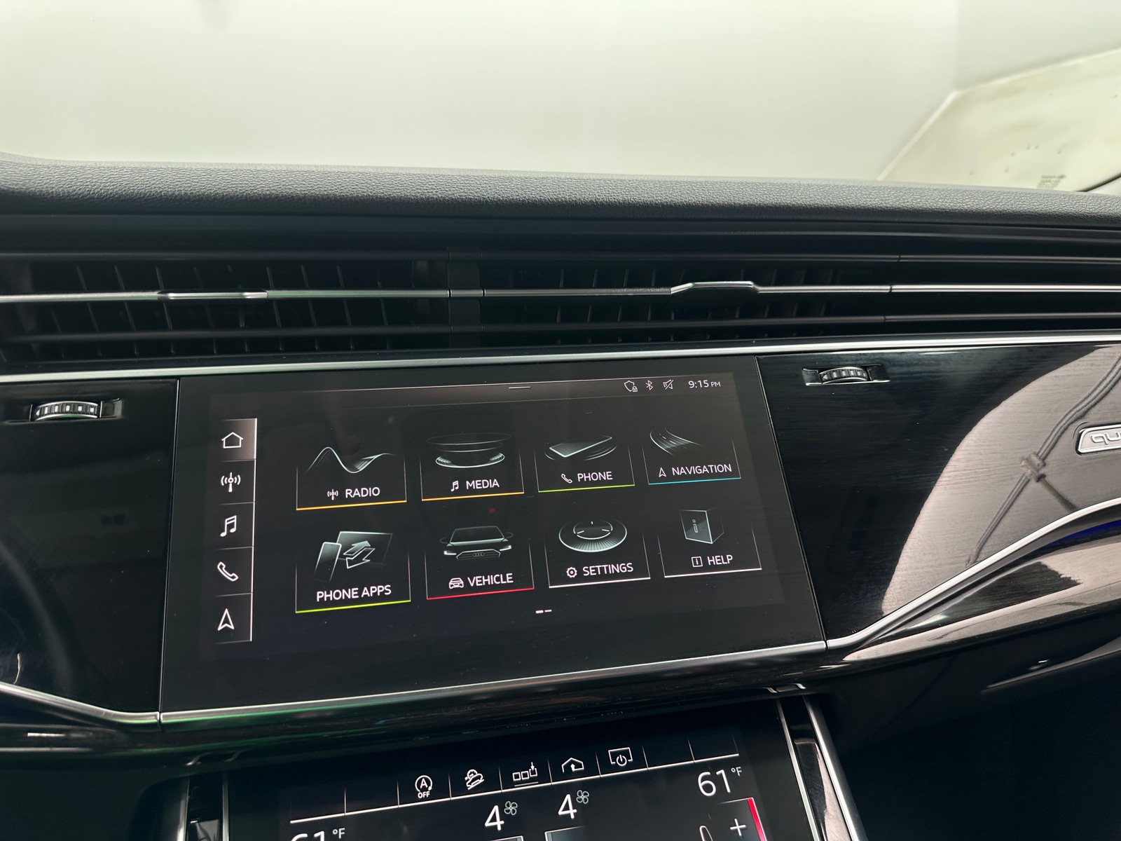 Thumbnail: 2020 Audi Q8 - 3