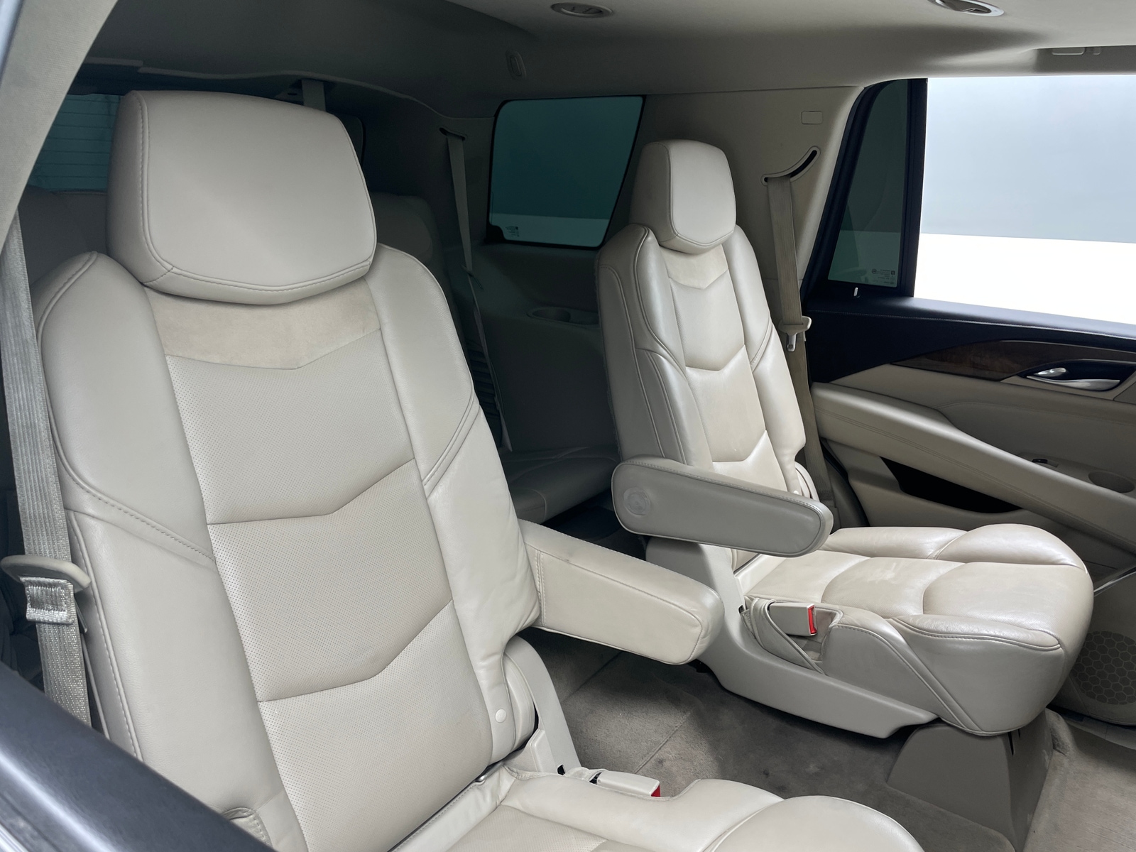 Thumbnail: 2018 Cadillac Escalade - 5