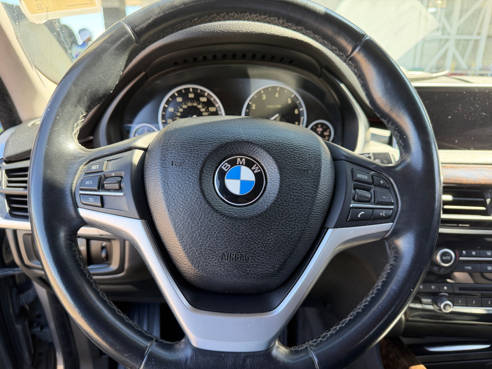 Thumbnail: 2015 BMW X5 - 4