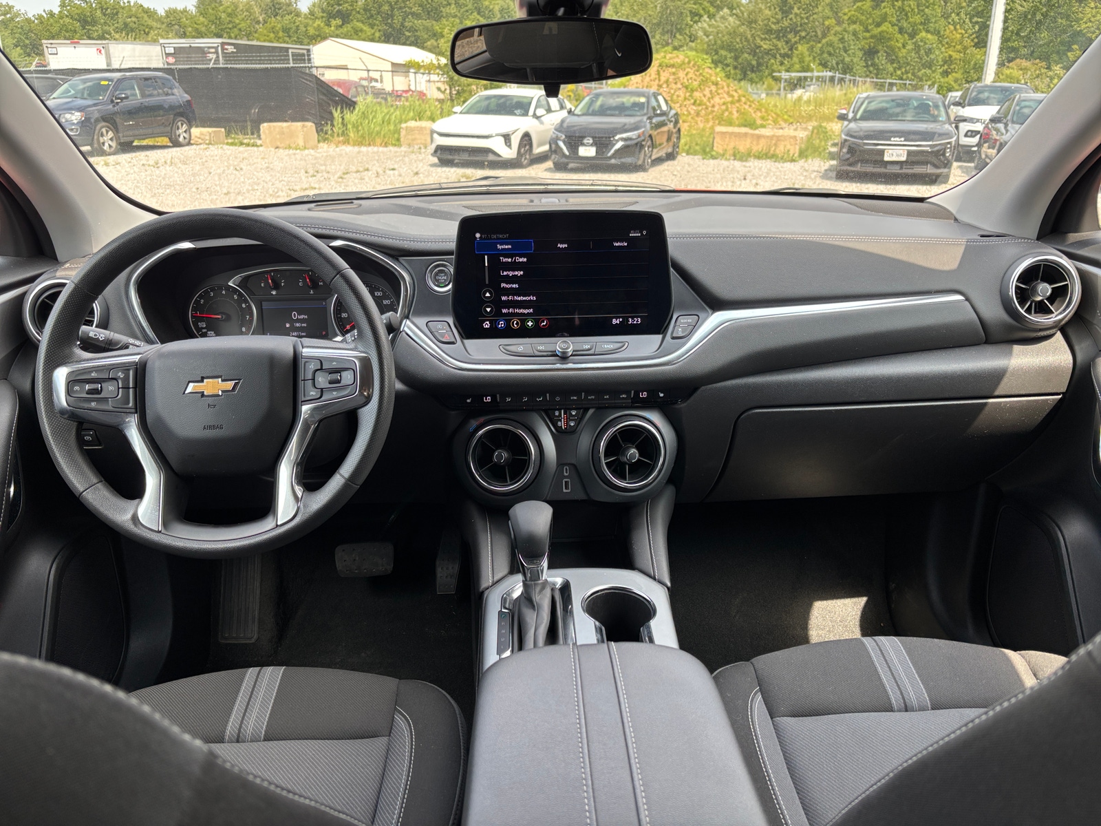 Thumbnail: 2025 Chevrolet Blazer - 3