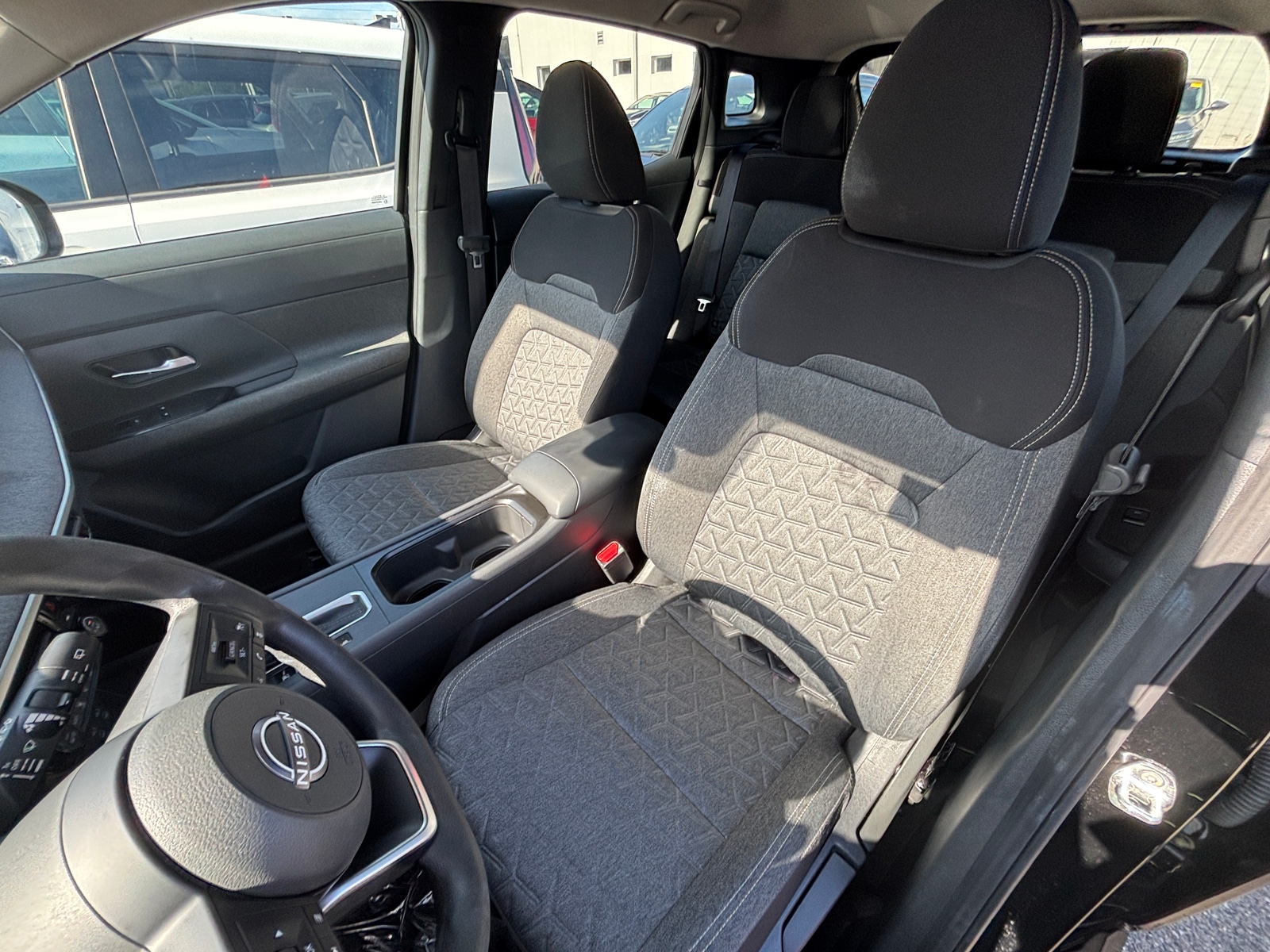 Thumbnail: 2026 Nissan Kicks - 2