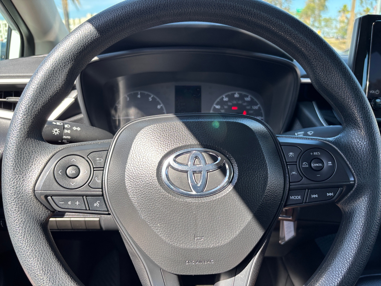Thumbnail: 2025 Toyota Corolla - 5