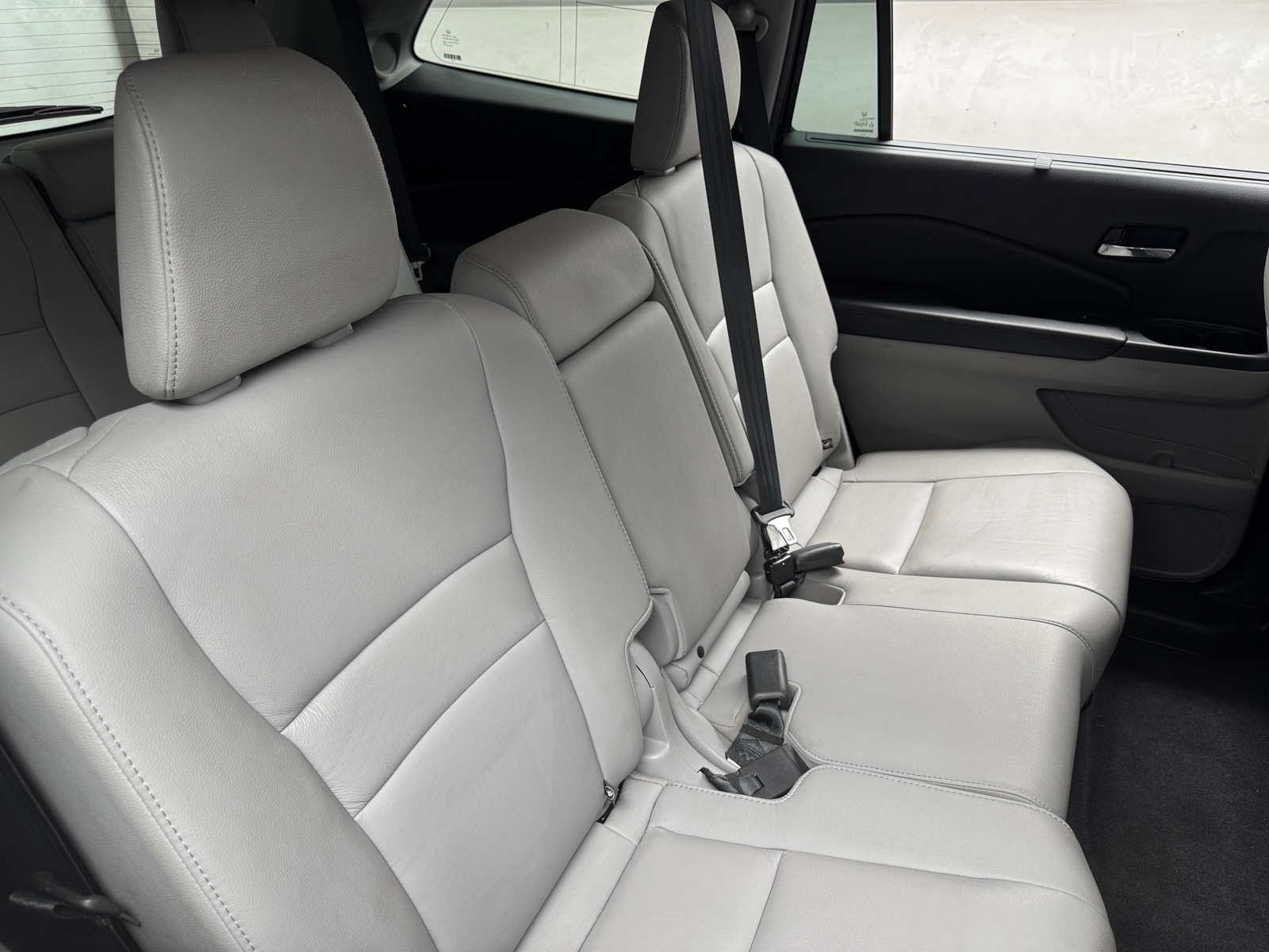 Thumbnail: 2017 Honda Pilot - 5