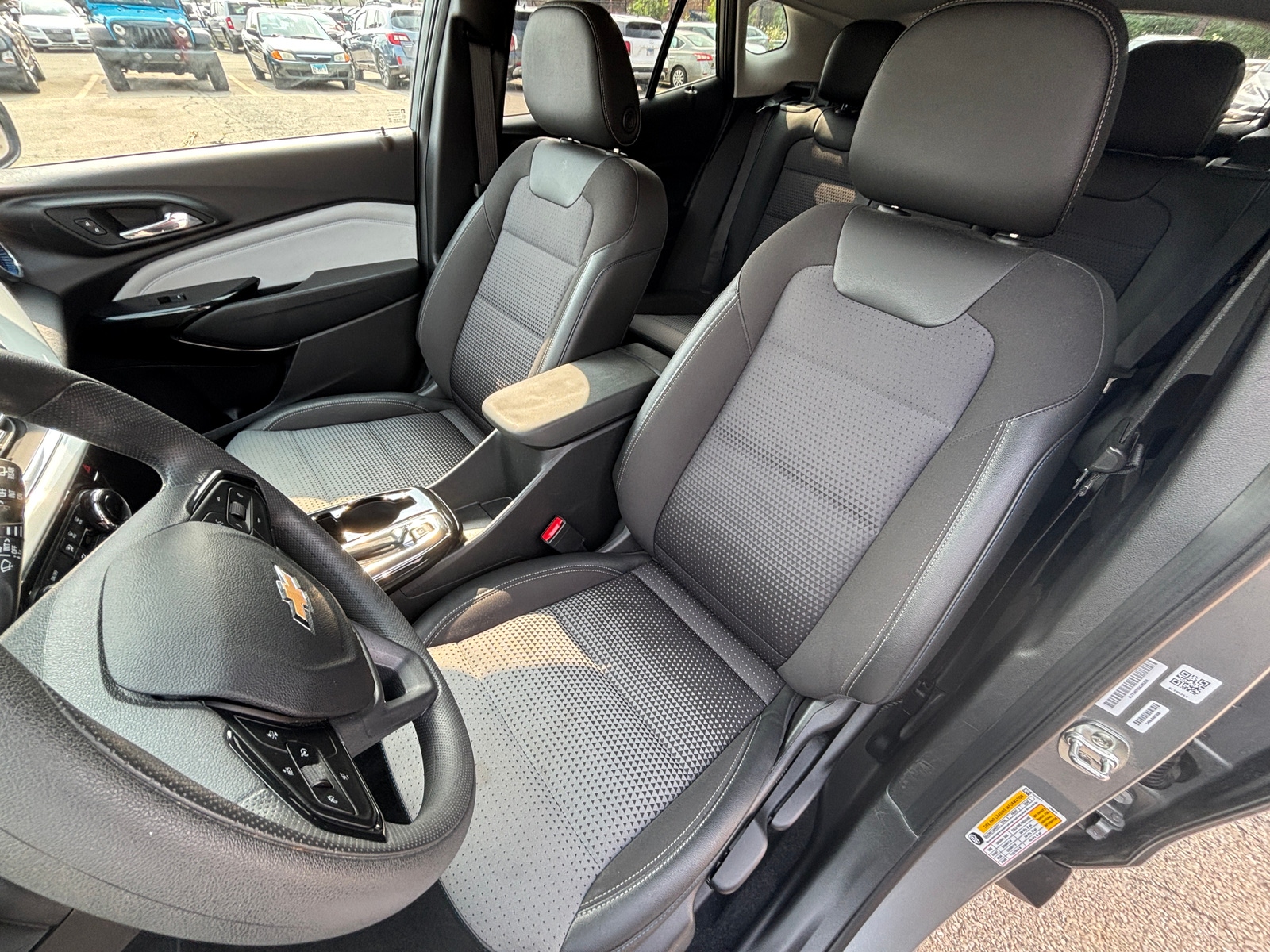 Thumbnail: 2025 Chevrolet Trax - 2