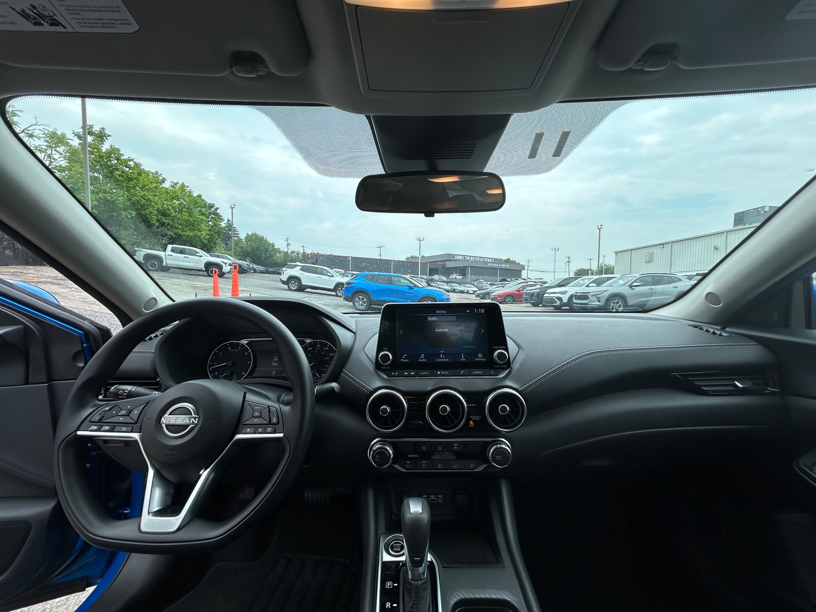 Thumbnail: 2025 Nissan Sentra - 3