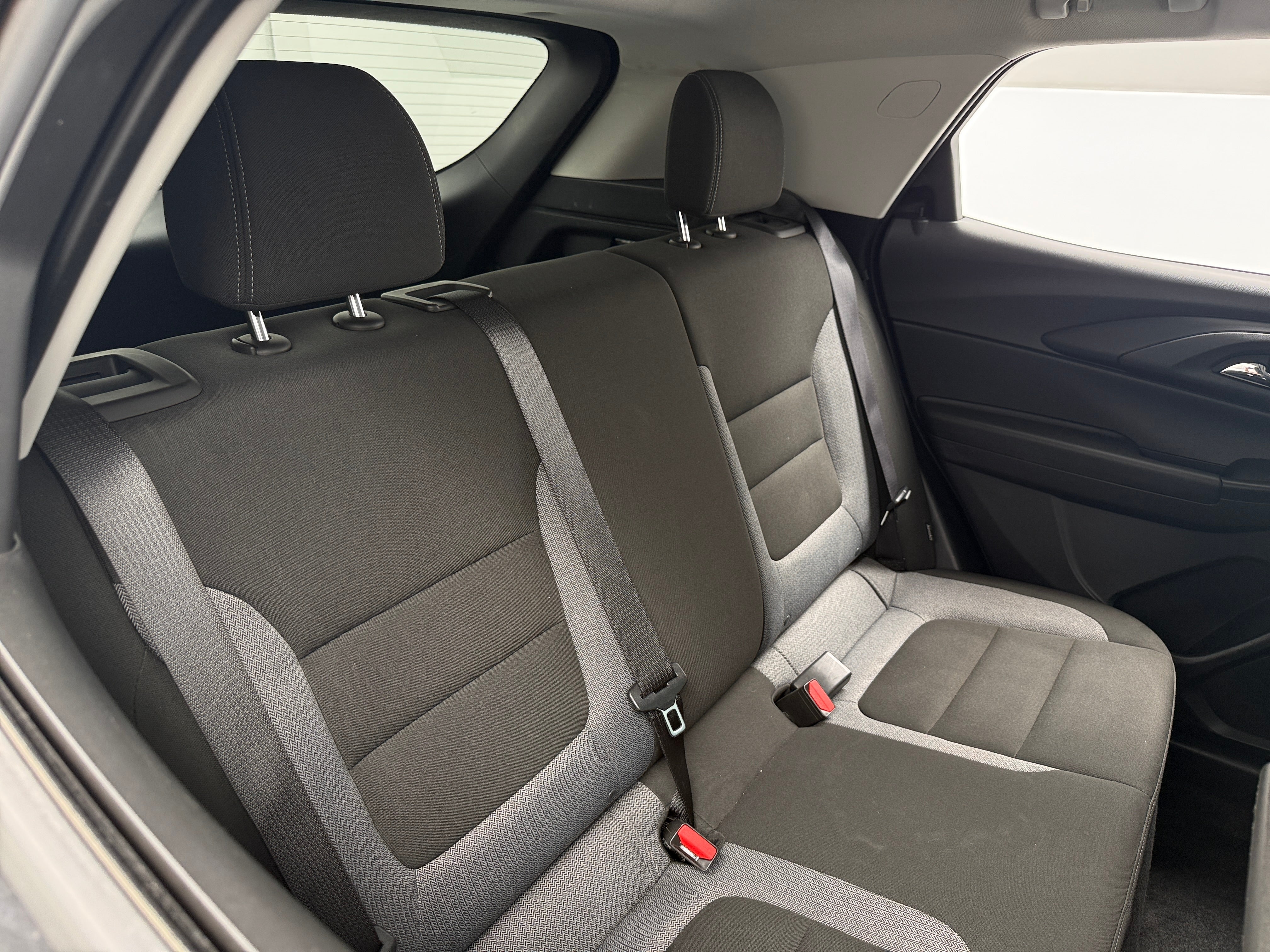 2025 Chevrolet Trailblazer LT - Photo 2