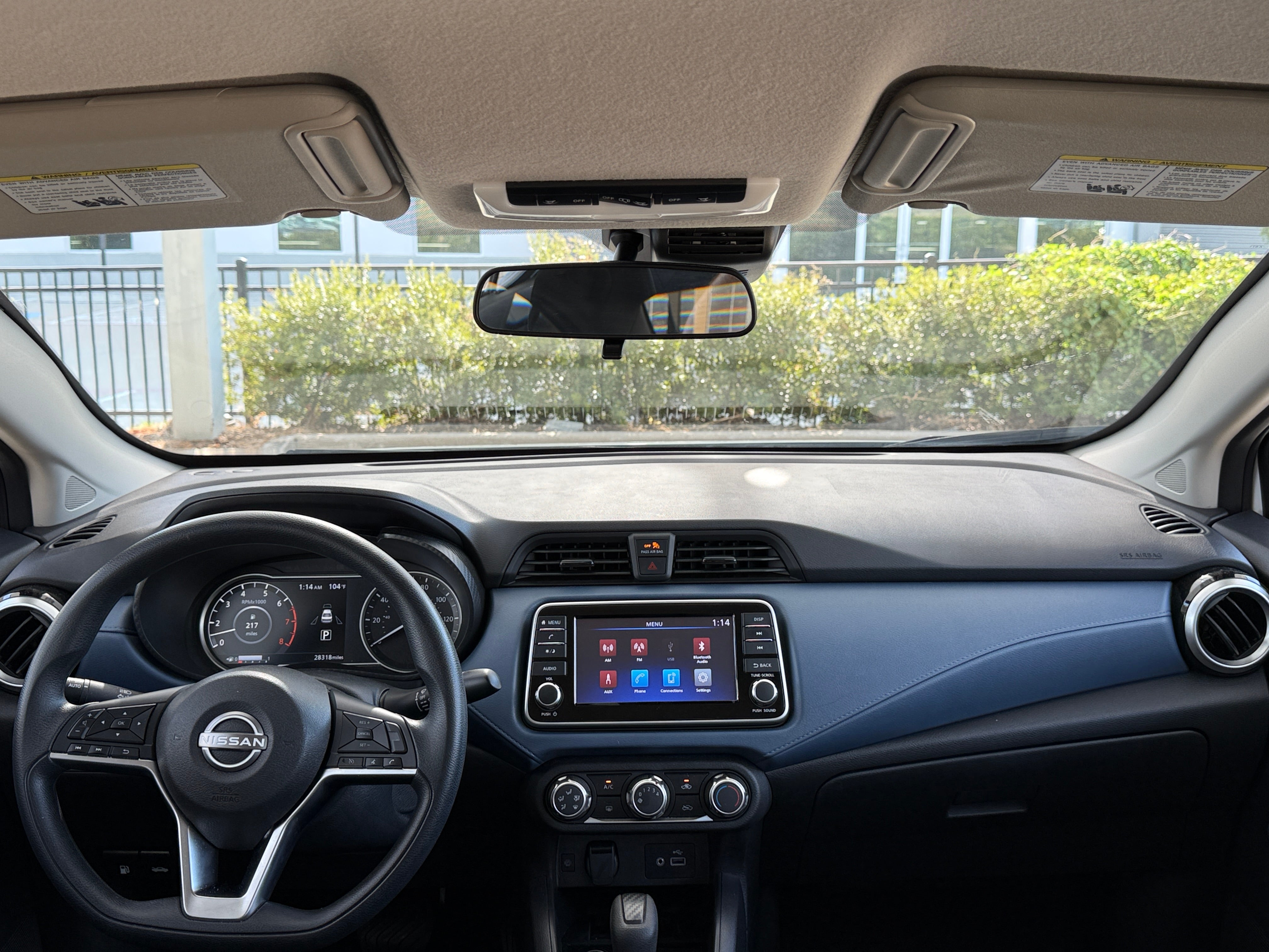 2025 Nissan Versa Sedan SV - Photo 9