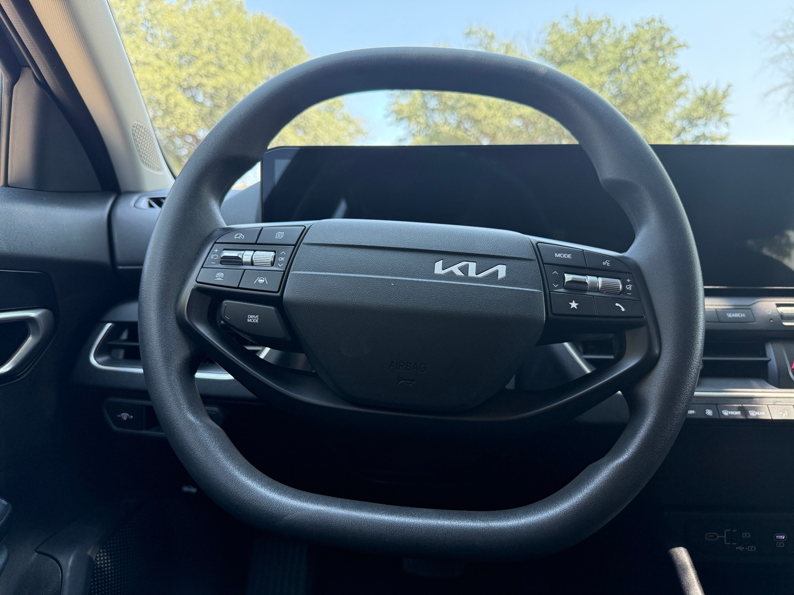 Thumbnail: 2026 Kia K4 - 5