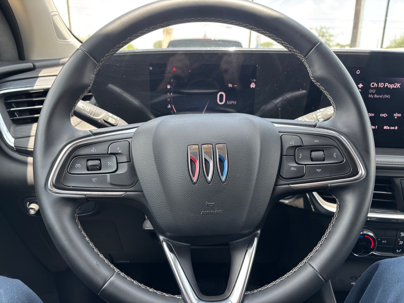 Thumbnail: 2025 Buick Encore GX - 5
