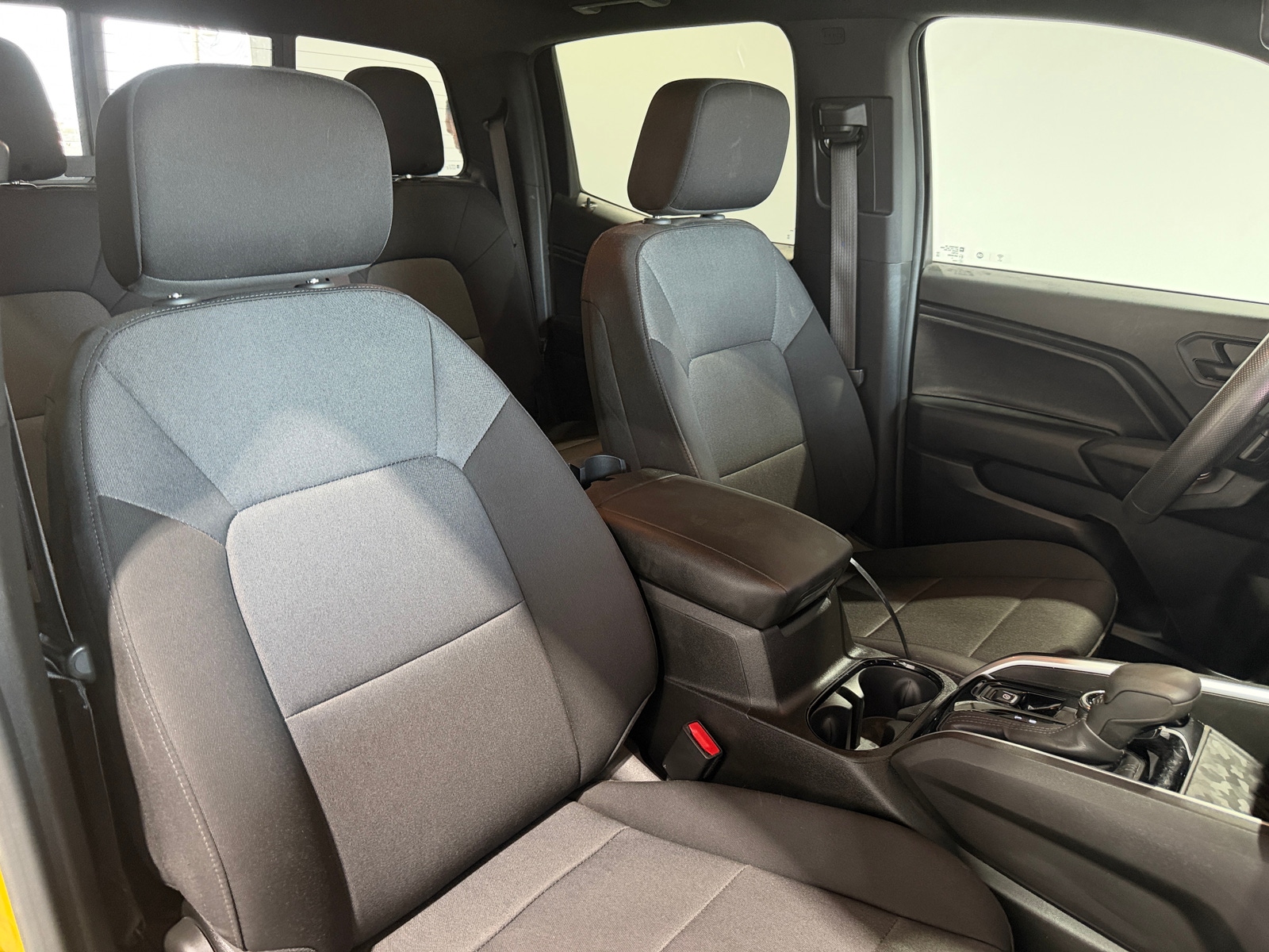 Thumbnail: 2023 Chevrolet Colorado - 2