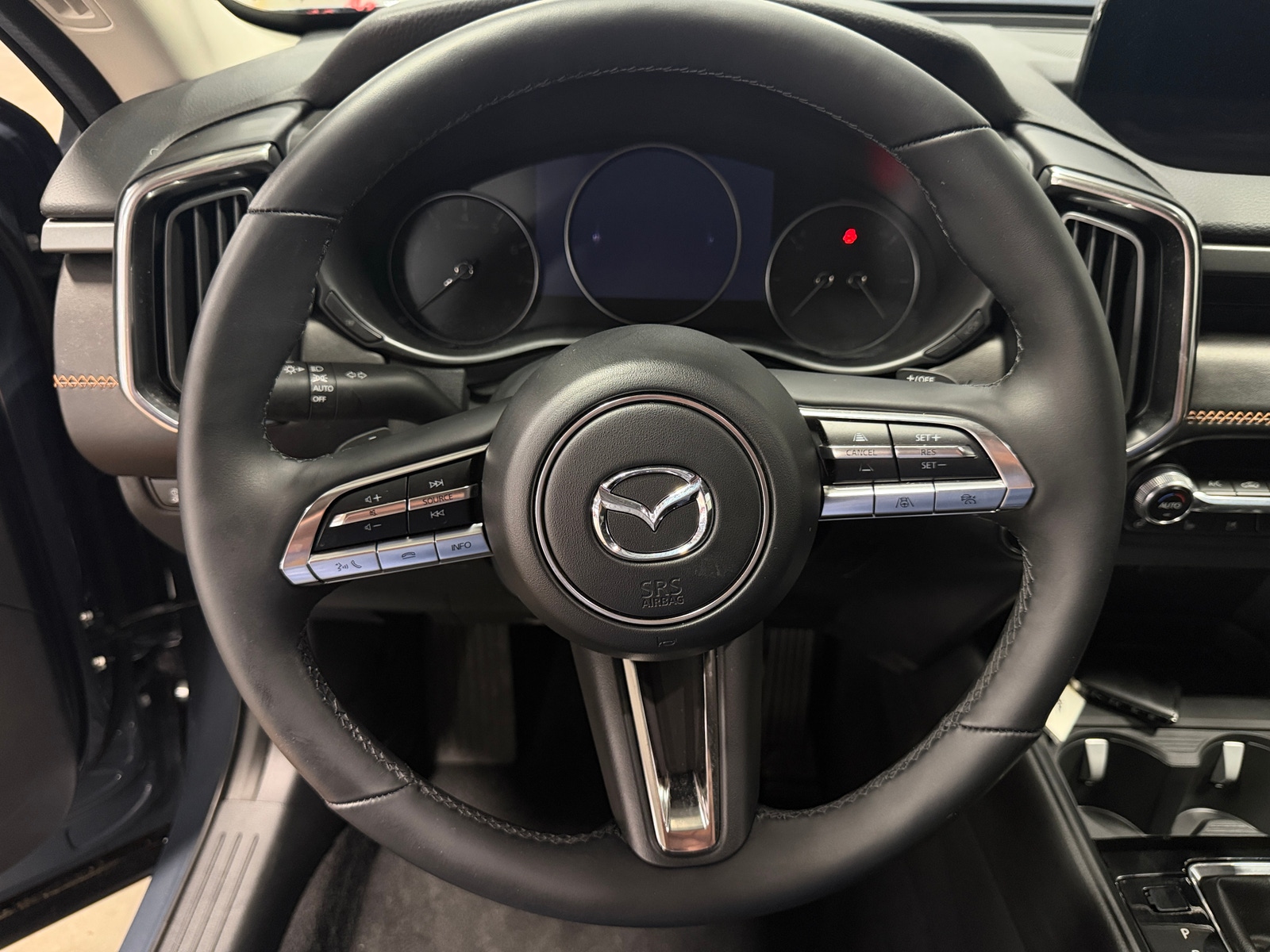 Thumbnail: 2025 Mazda CX-50 - 4