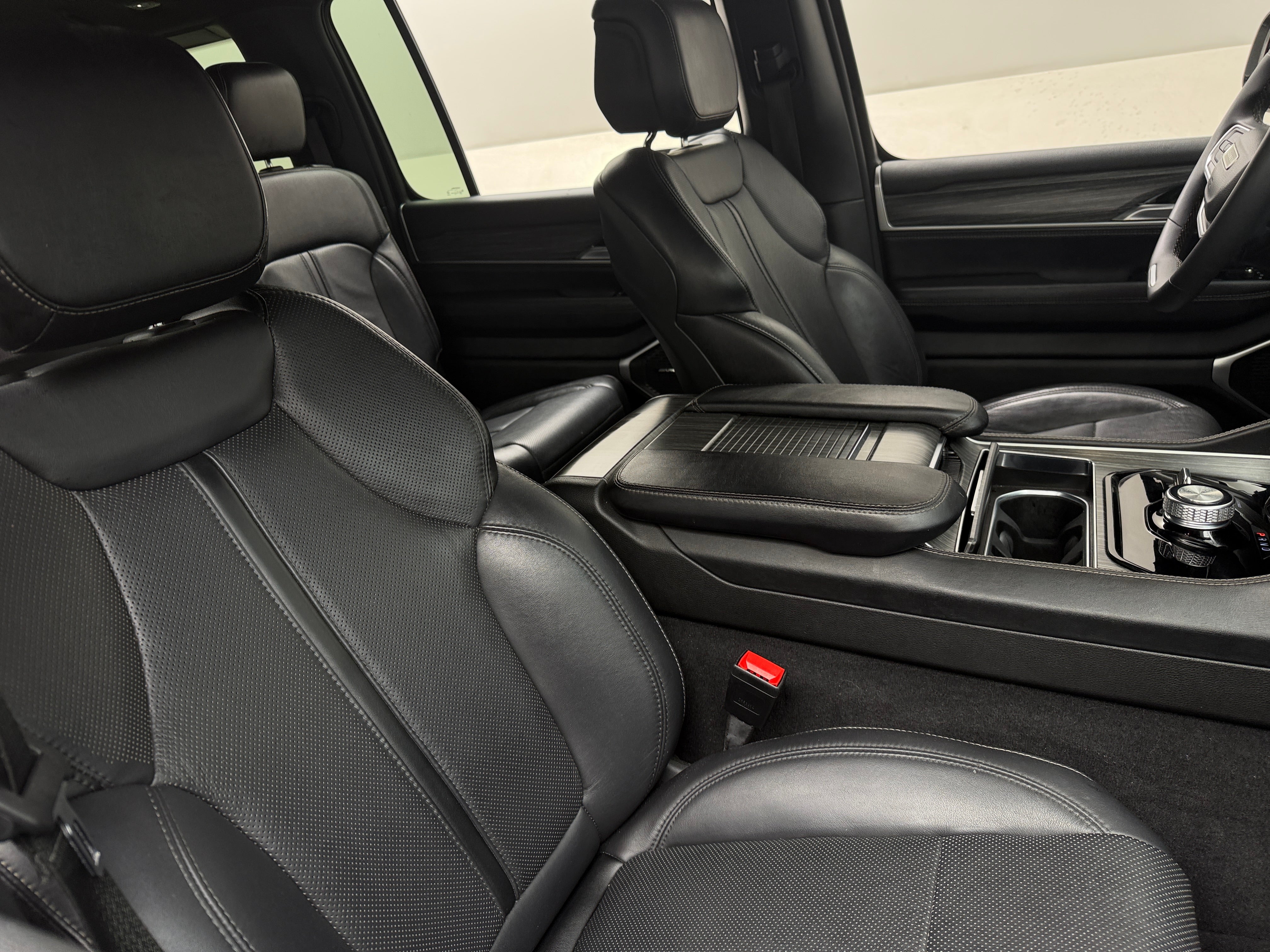 2024 Jeep Wagoneer
