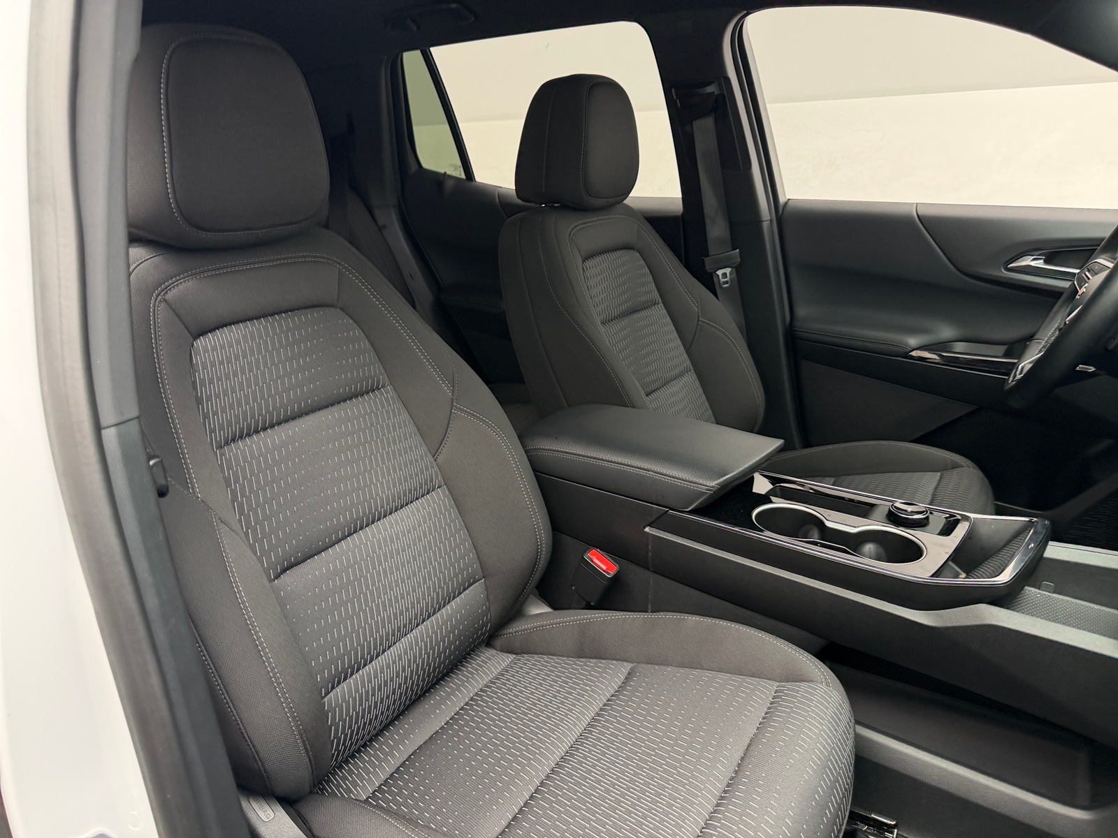 Thumbnail: 2026 Chevrolet Equinox - 2