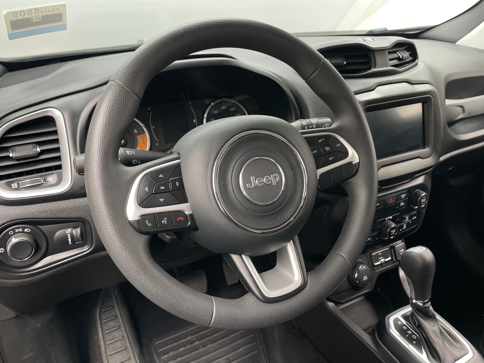 Thumbnail: 2021 Jeep Renegade - 5