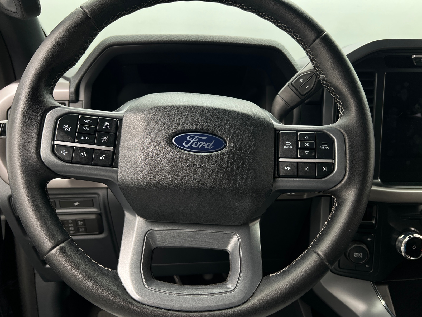 Thumbnail: 2024 Ford Econoline - 5