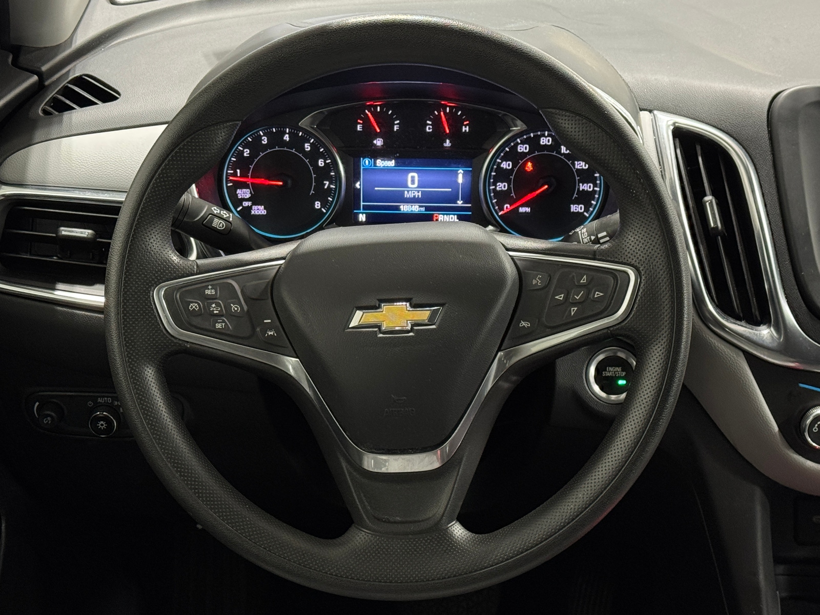 Thumbnail: 2022 Chevrolet Equinox - 5