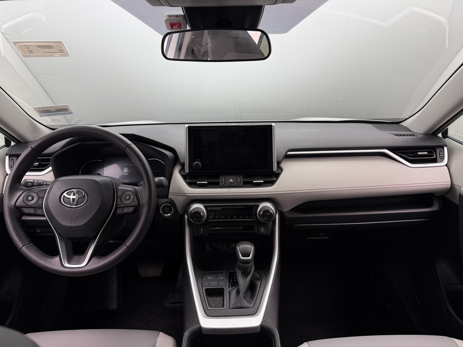 Thumbnail: 2024 Toyota RAV4 - 2