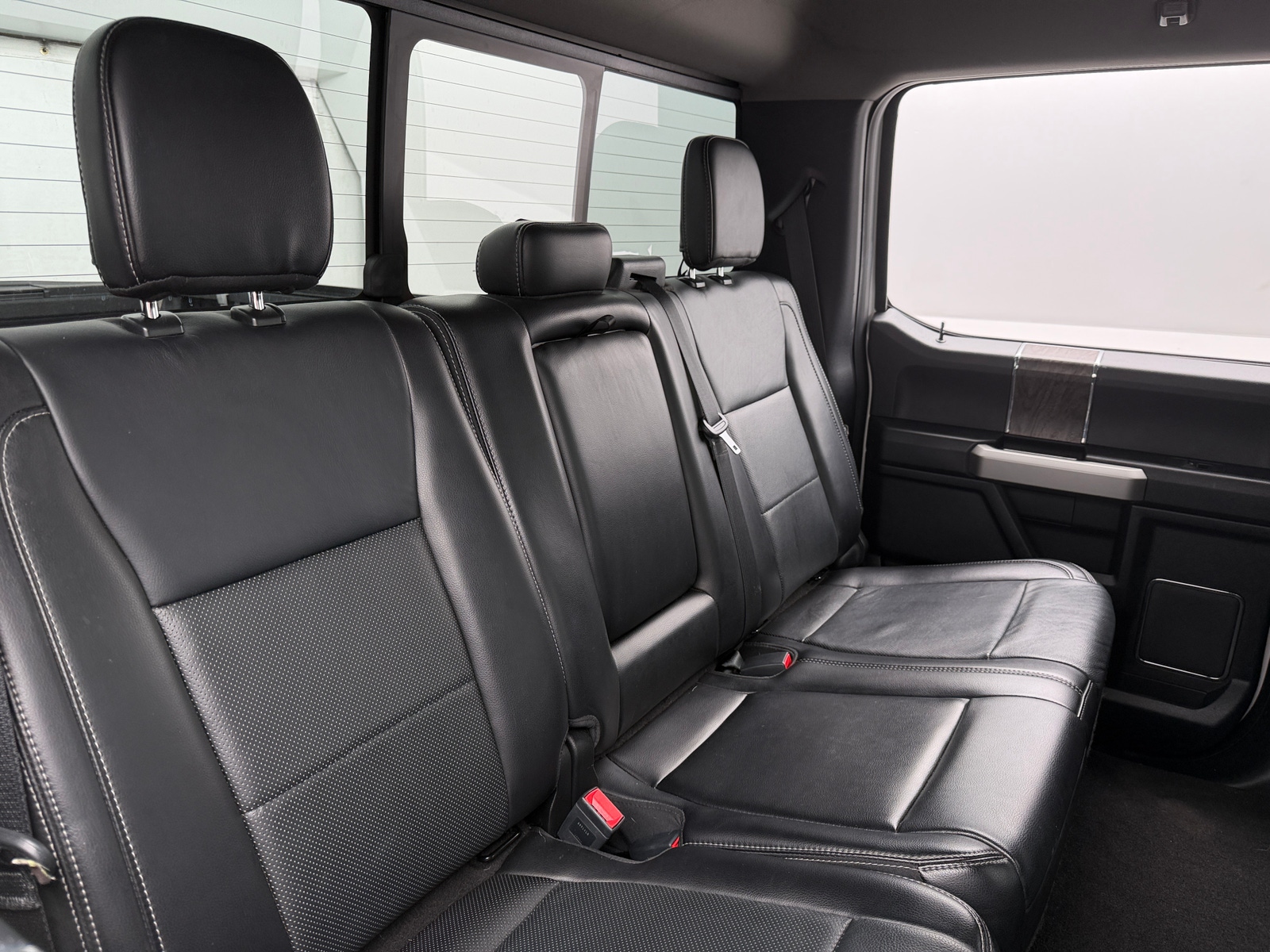 Thumbnail: 2019 Ford Econoline - 5