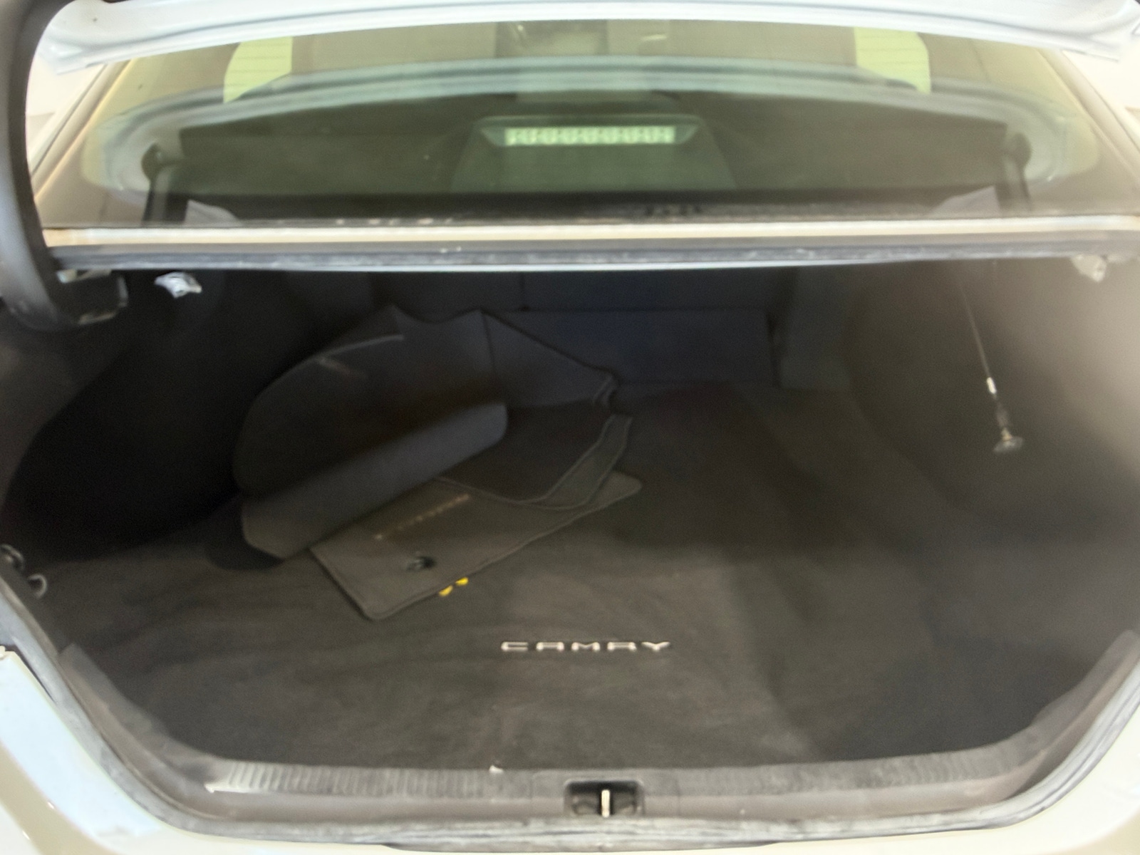 Thumbnail: 2018 Toyota Camry - 7