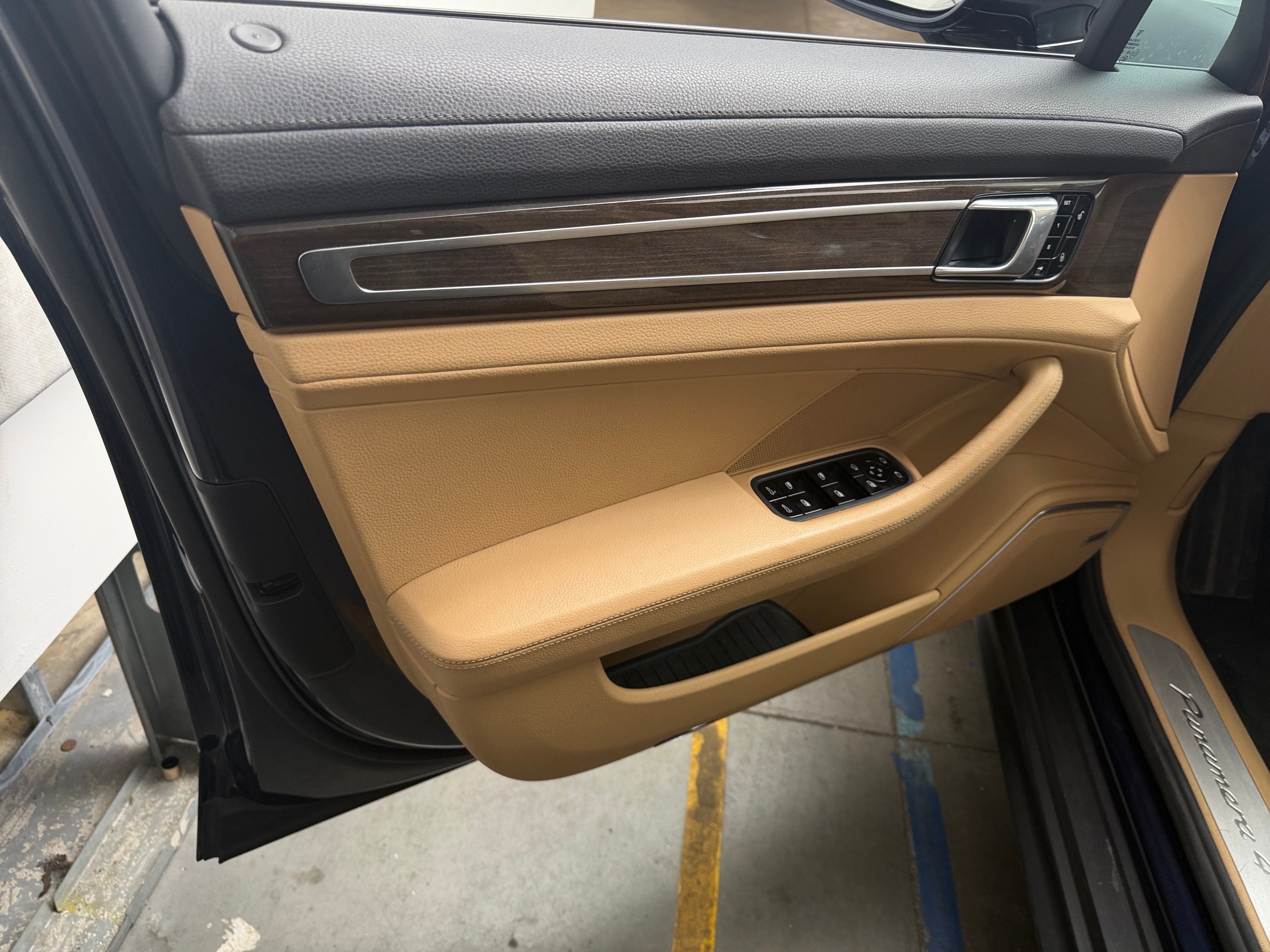 2018 Porsche Panamera