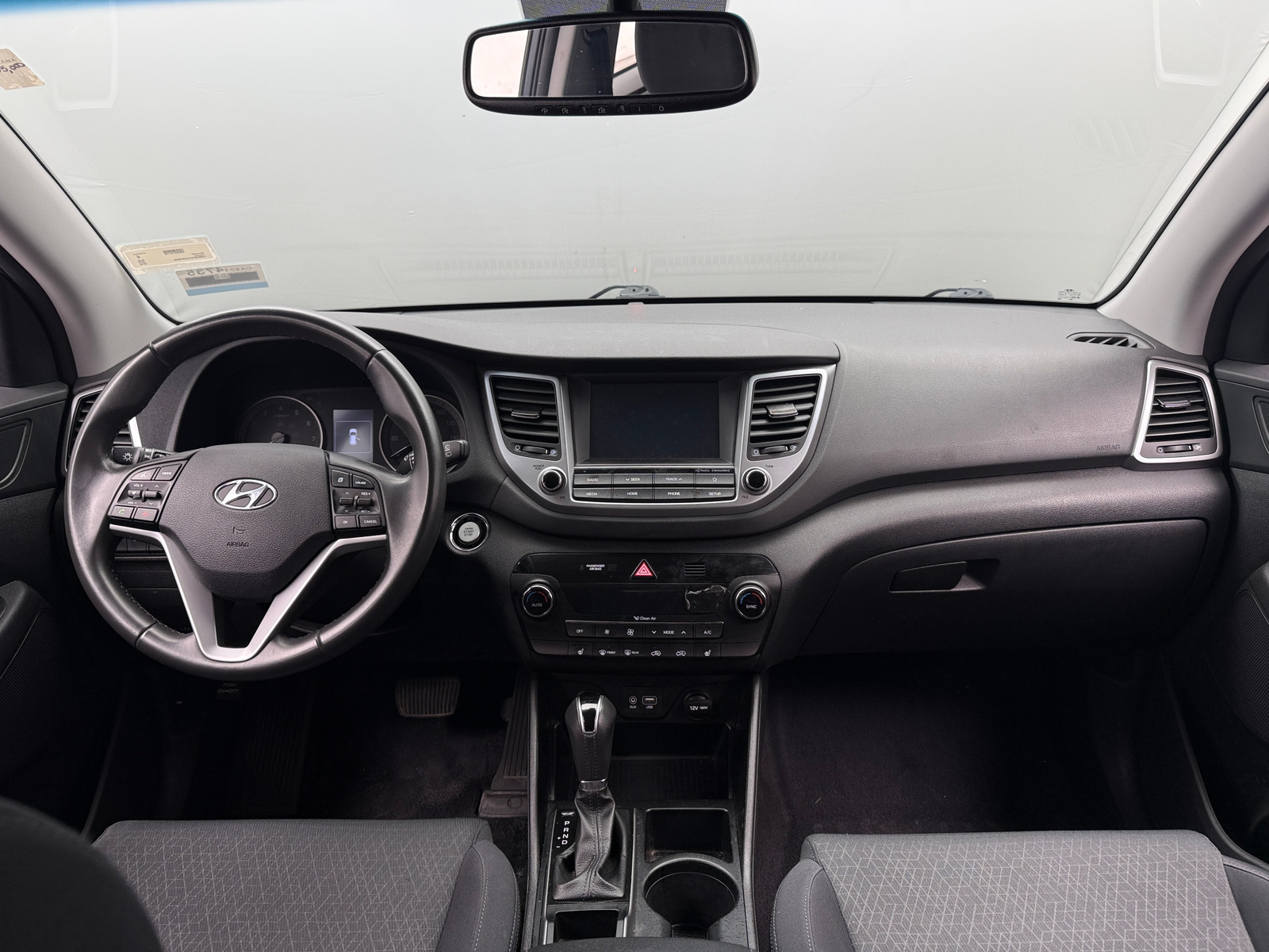 Thumbnail: 2018 Hyundai Tucson - 3