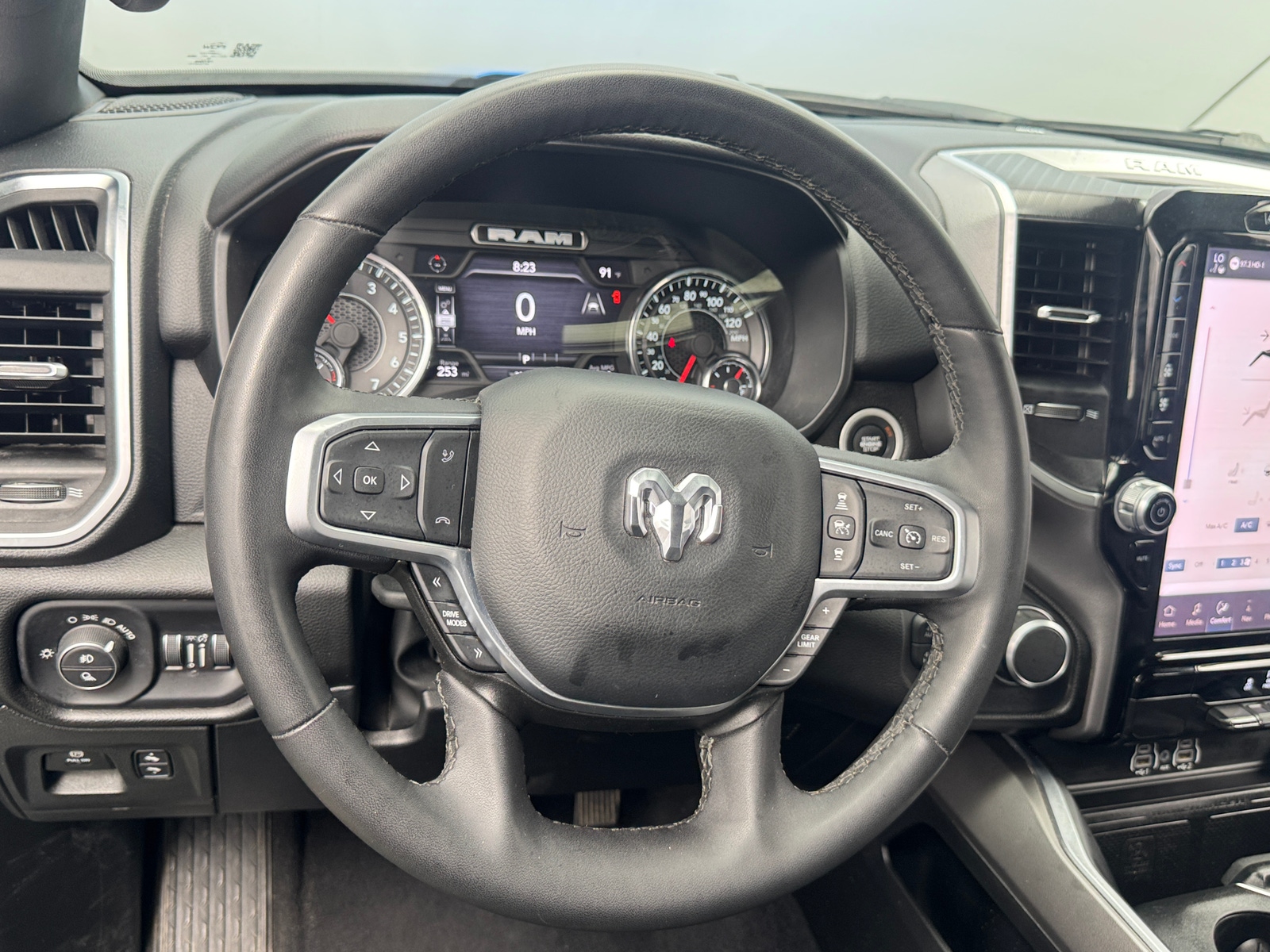 Thumbnail: 2025 RAM 1500 - 5