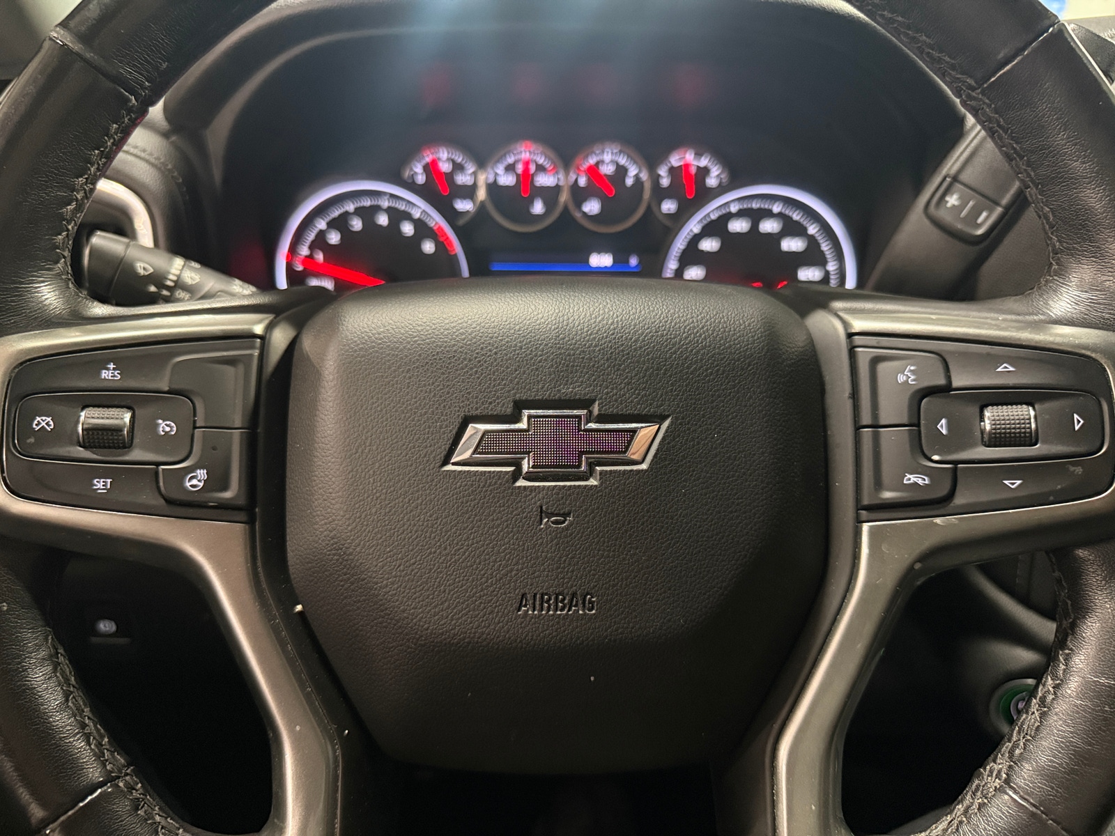 Thumbnail: 2021 Chevrolet Silverado 1500 - 5