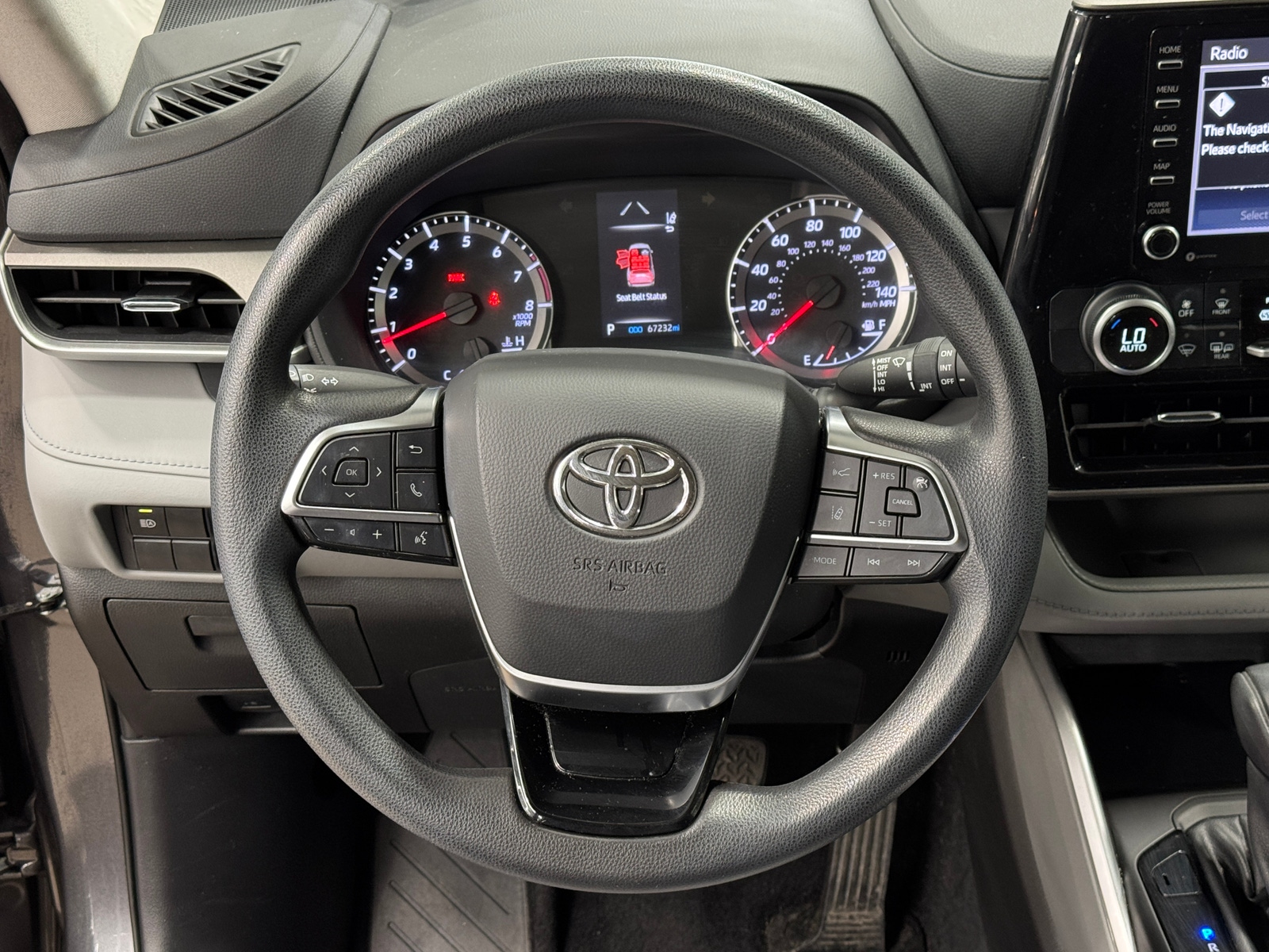 Thumbnail: 2021 Toyota Highlander - 5