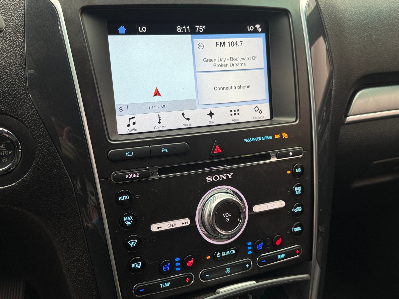 Thumbnail: 2017 Ford Explorer - 3