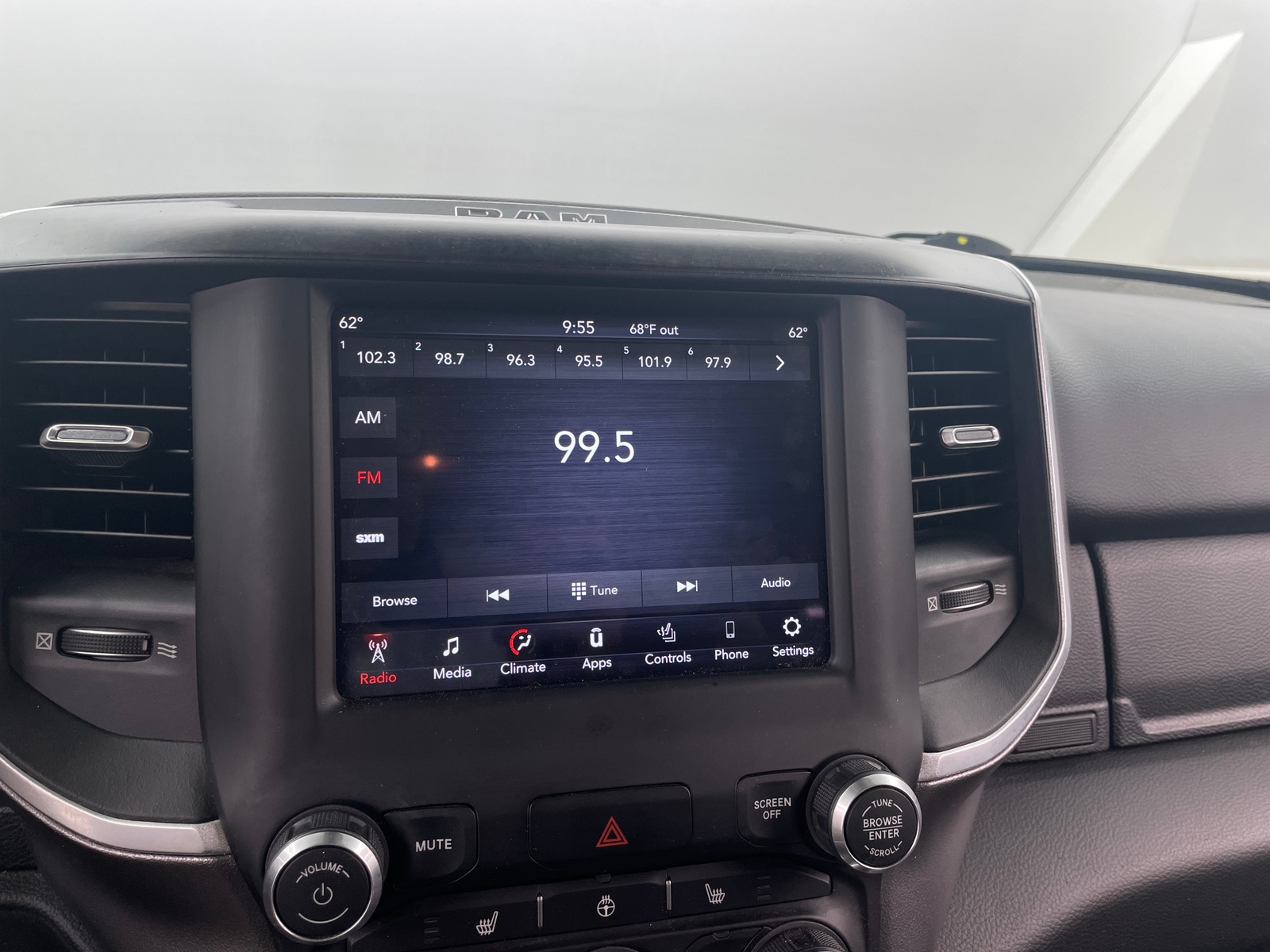 Thumbnail: 2019 RAM 1500 - 4