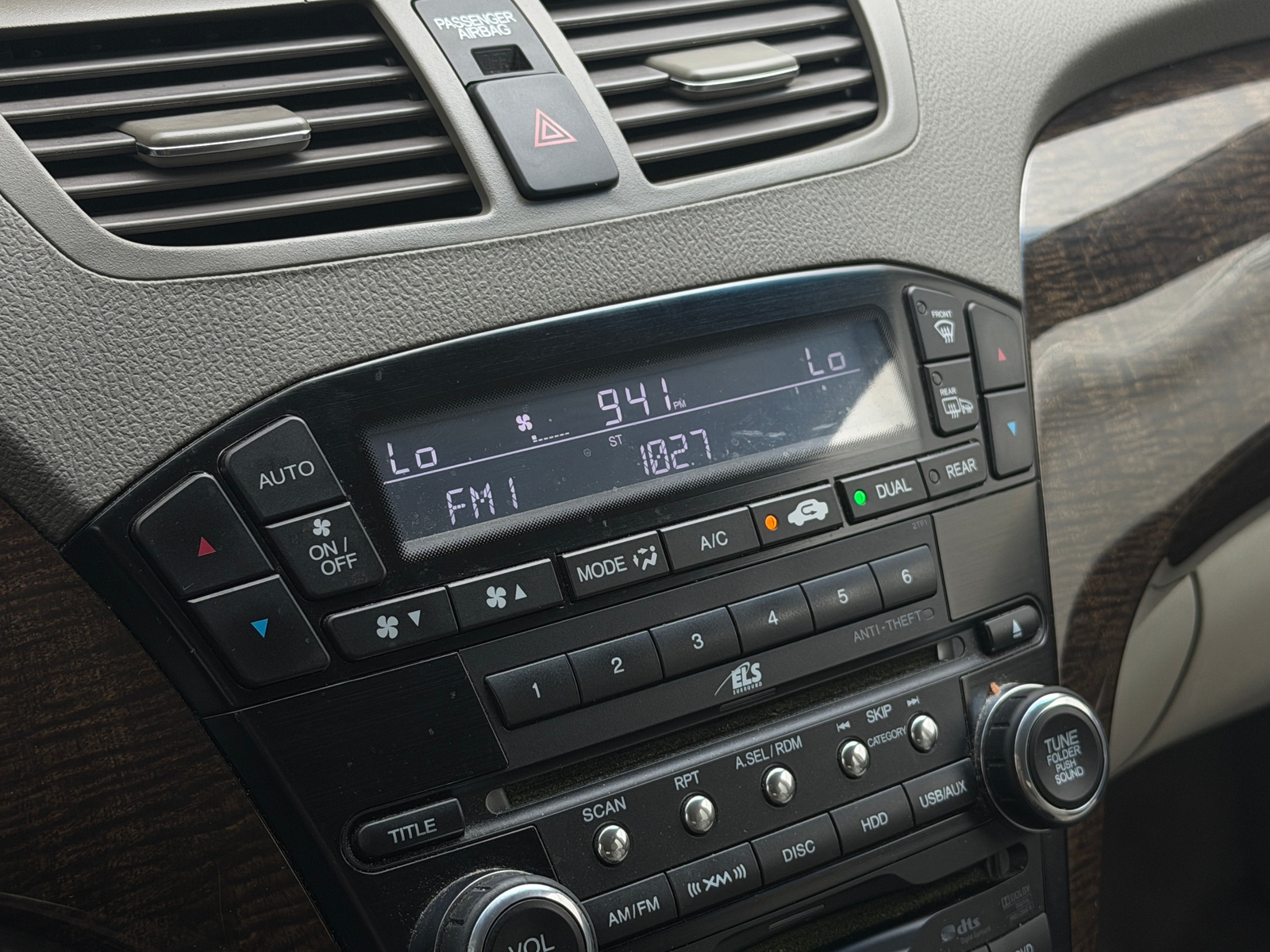 Thumbnail: 2012 Acura MDX - 3