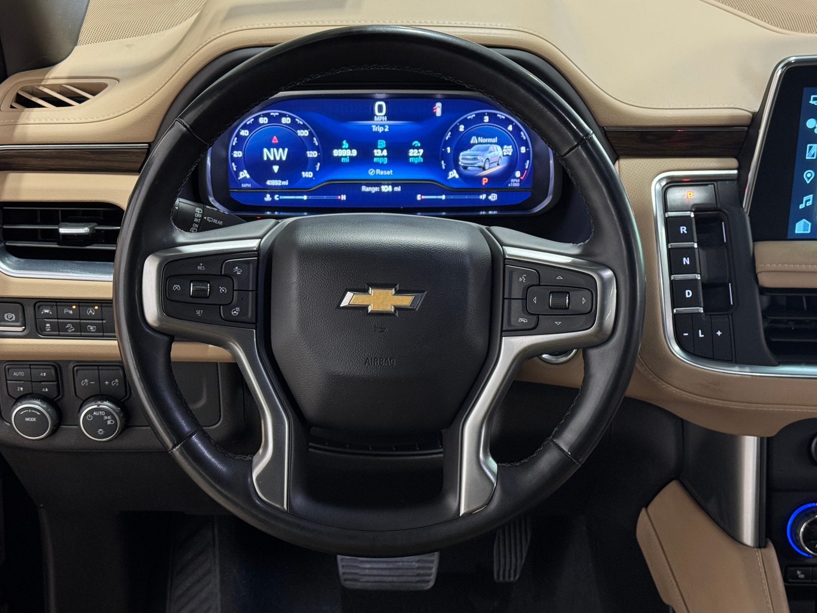 Thumbnail: 2023 Chevrolet Tahoe - 4