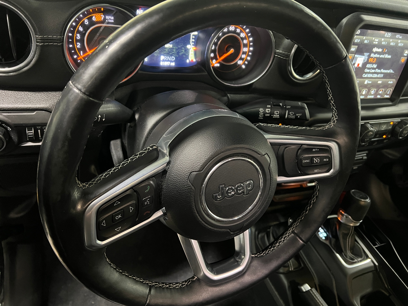 Thumbnail: 2019 Jeep Wrangler - 4