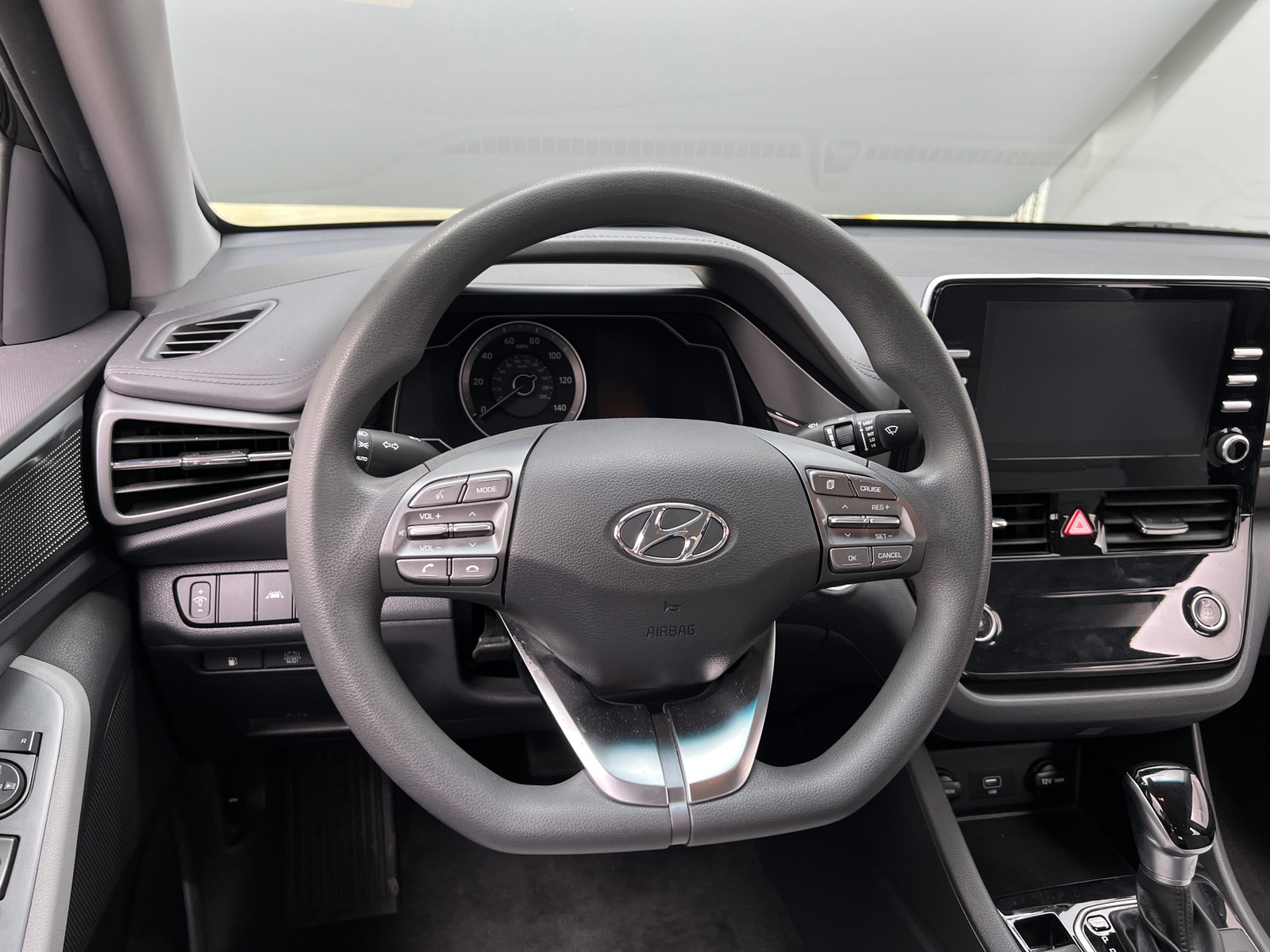 Thumbnail: 2022 Hyundai Ioniq - 5