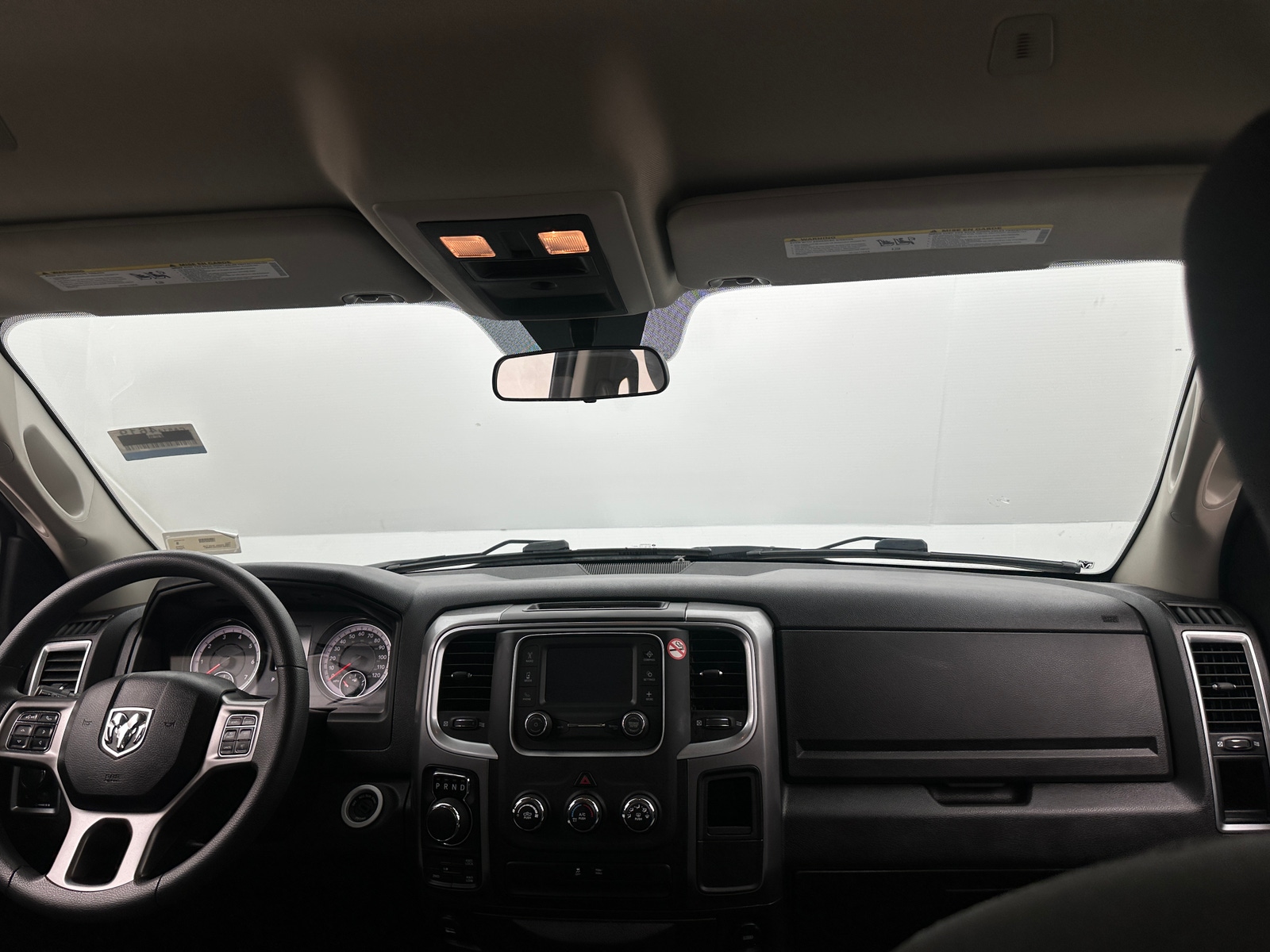 Thumbnail: 2024 RAM 1500 Classic - 3