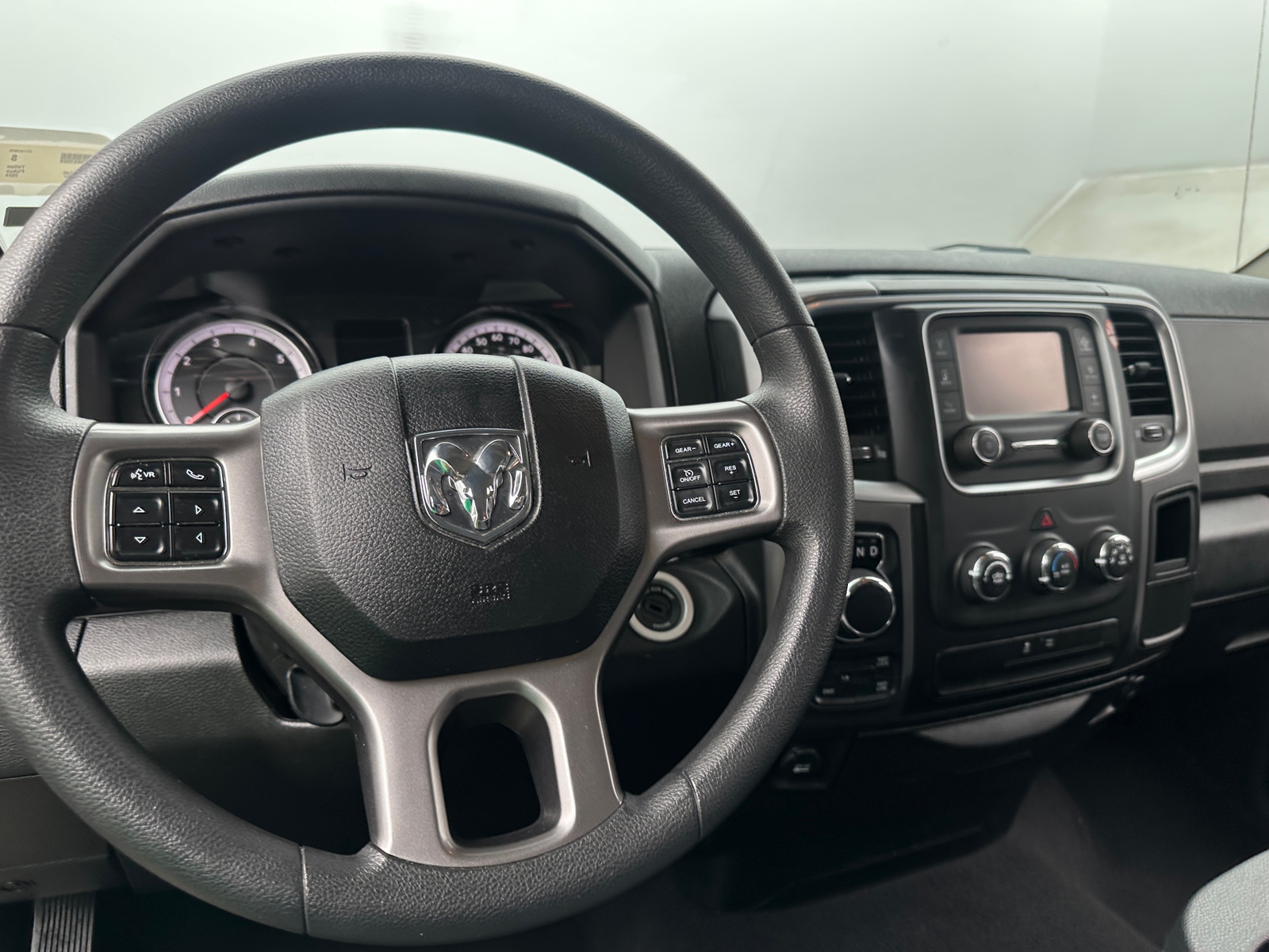 Thumbnail: 2024 RAM 1500 Classic - 5